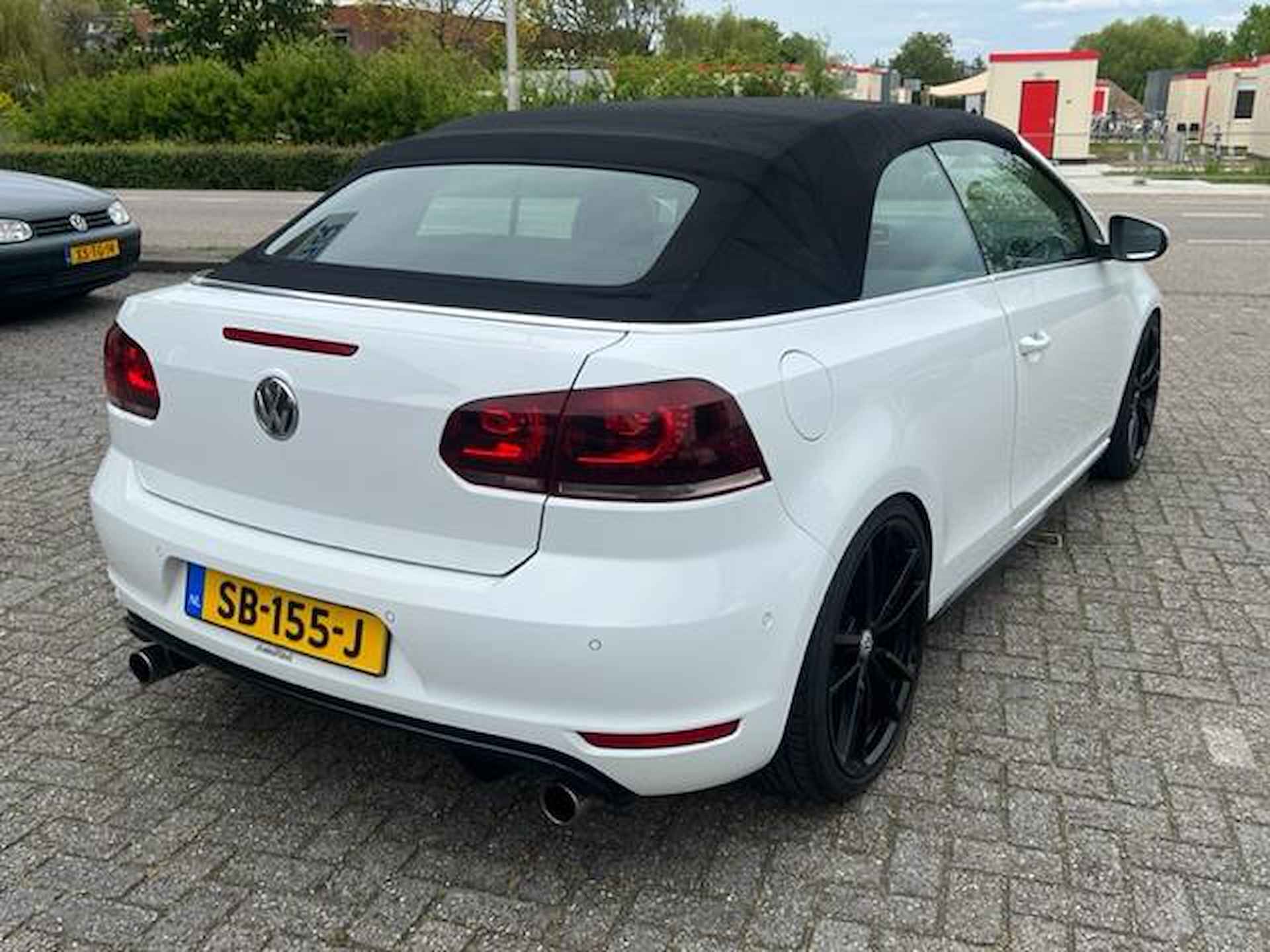 Volkswagen Golf Cabriolet 2.0 TSI GTI KLIMA | SPORTUITLAAT | 19" velgen !! - 4/30