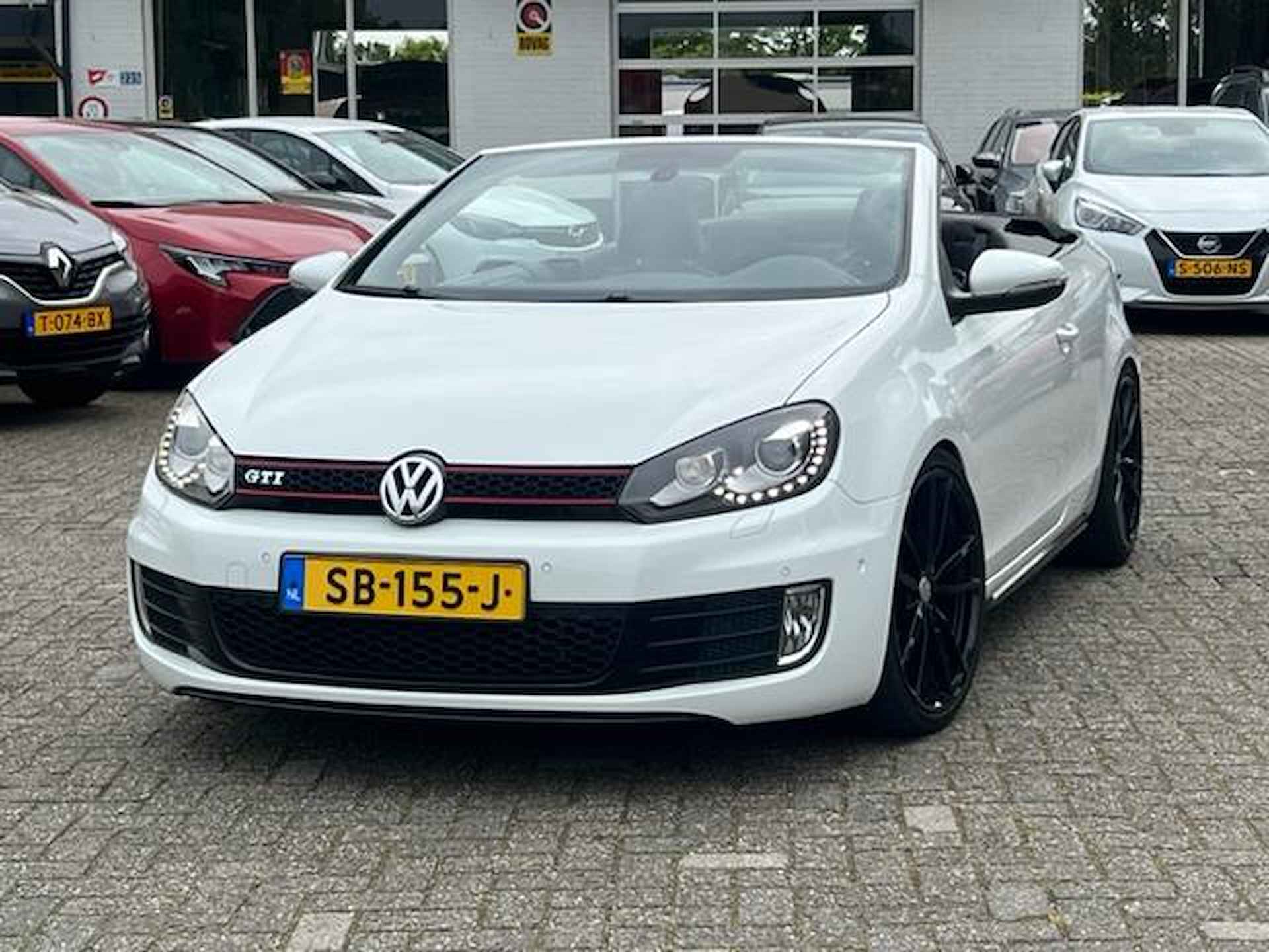 Volkswagen Golf Cabriolet 2.0 TSI GTI KLIMA | SPORTUITLAAT | 19" velgen !! - 5/30