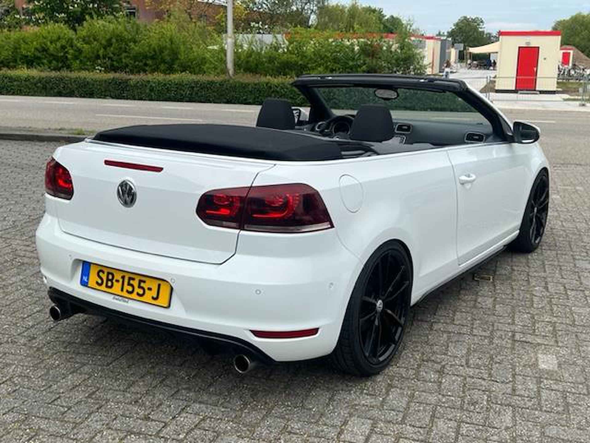 Volkswagen Golf Cabriolet 2.0 TSI GTI KLIMA | SPORTUITLAAT | 19" velgen !! - 9/30