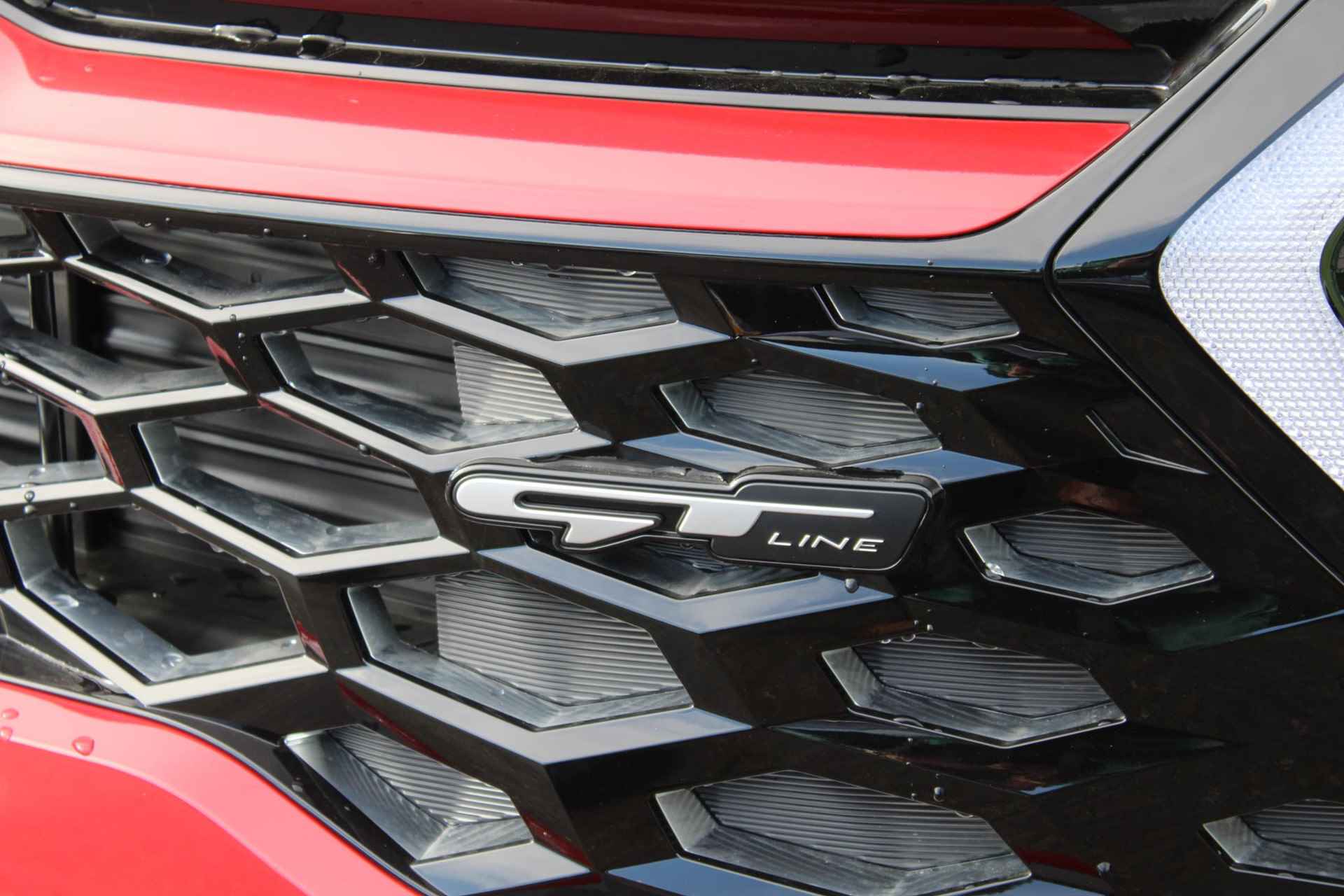 Kia Sportage 1.6 T-GDi Hybrid GT-PlusLine NIEUW TE BESTELLEN / Nu met €2.000,- Euro Inruilpremie / 360 graden Camera / Elektrische stoelen / Stoelverwarming V+A / Panorama dak / - 18/27