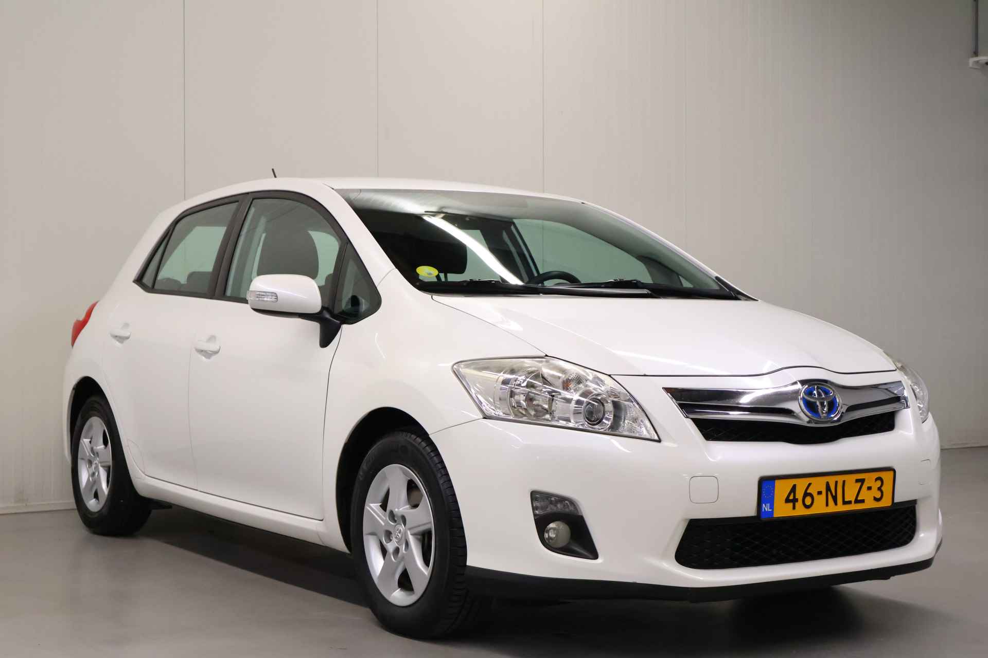 Toyota Auris 1.8 Full Hybrid Aspiration - 8/29