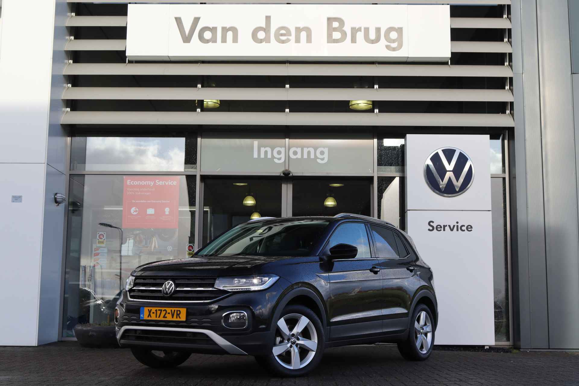 Volkswagen T-Cross 1.5 TSI 150 pk DSG Style | Camera | Stoelverwarming | Climatronic airco | PDC voor & achter | App connect | - 2/43