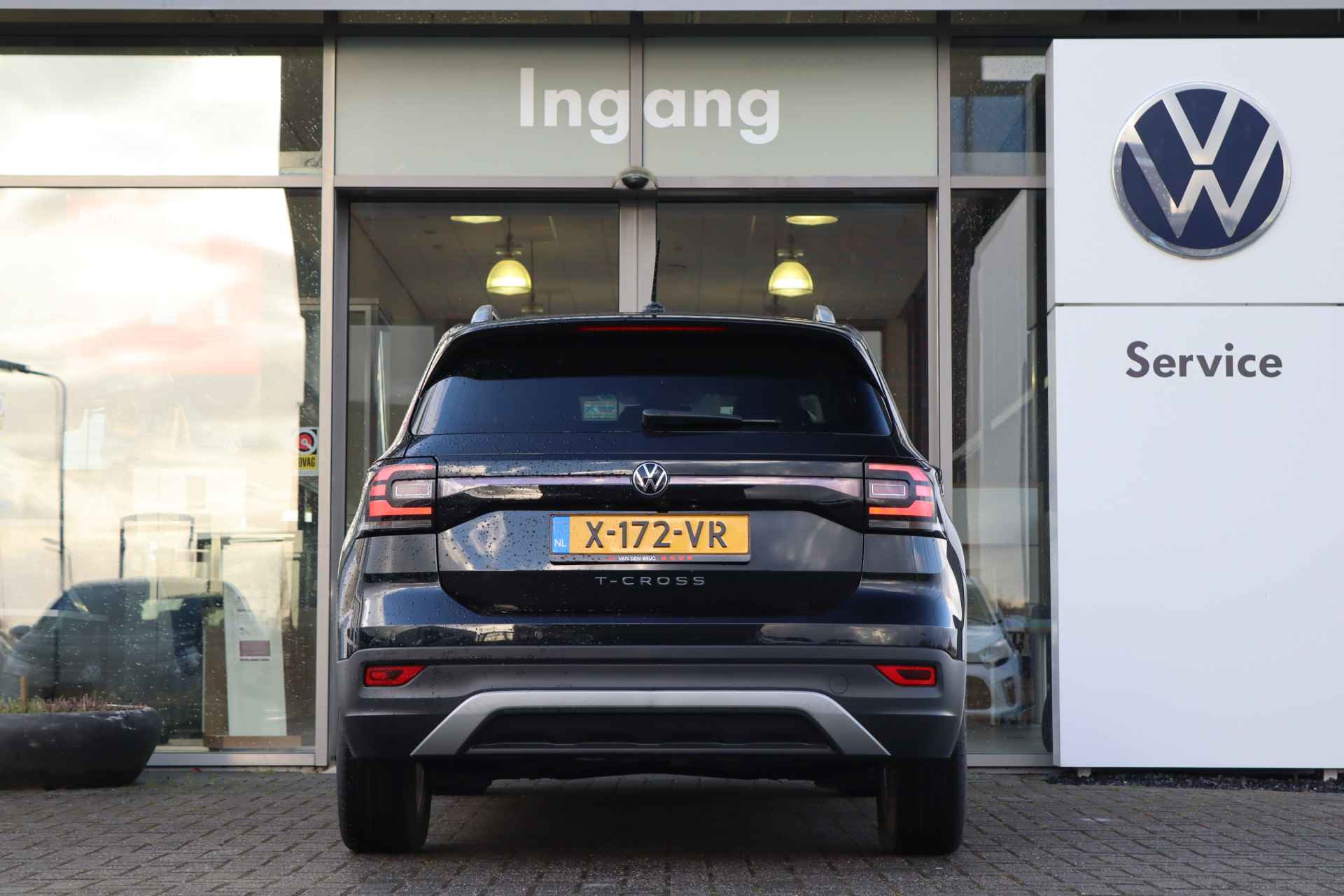 Volkswagen T-Cross 1.5 TSI 150 pk DSG Style | Camera | Stoelverwarming | Climatronic airco | PDC voor & achter | App connect | - 8/43