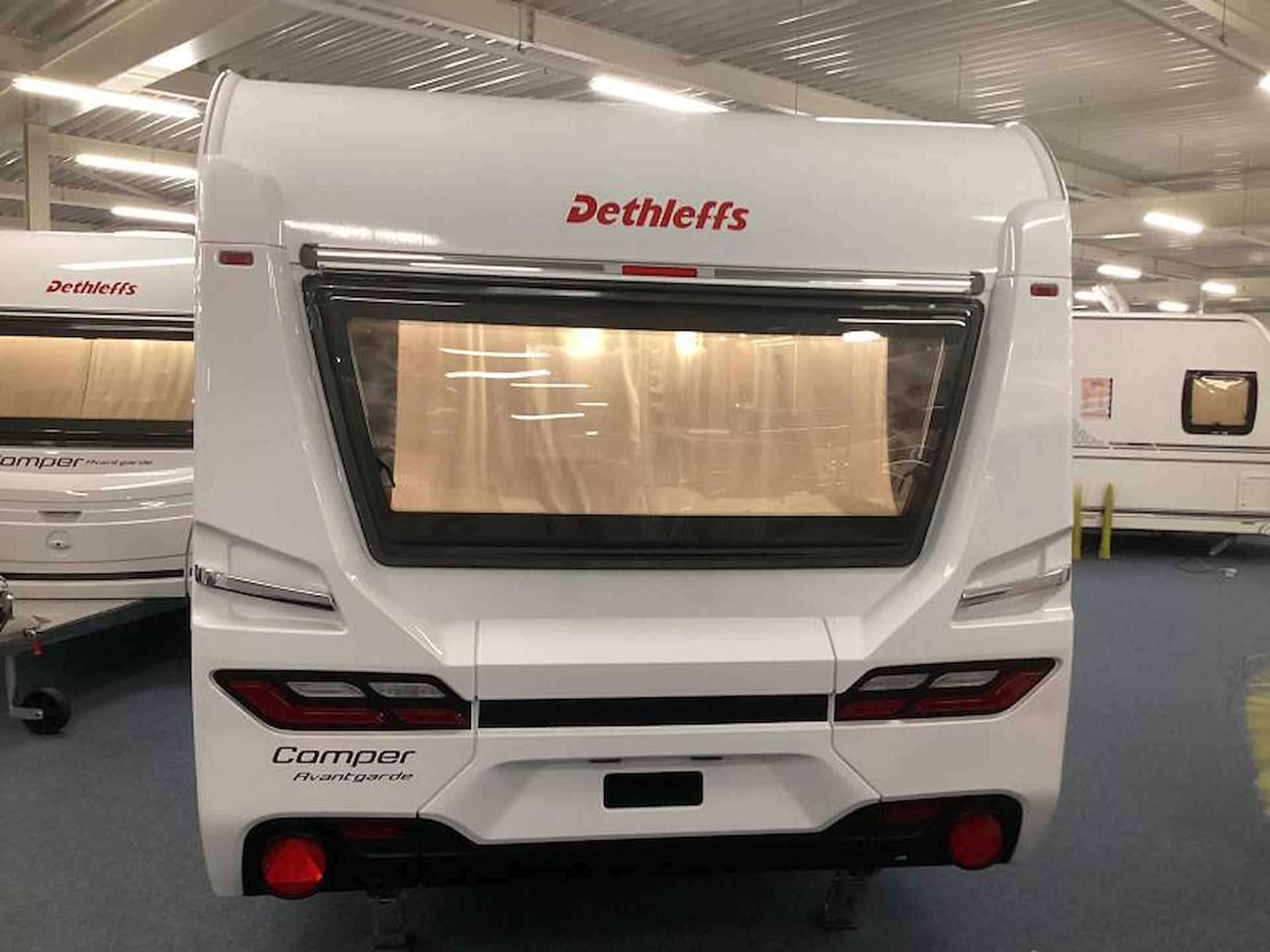 Dethleffs Camper Avantgarde 510 LE enkele bedden - 24/25