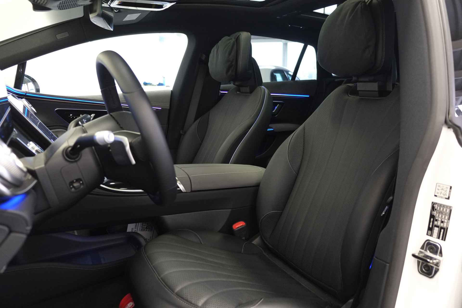 Mercedes-Benz EQS 580 4MATIC Luxury Line 108kWh / Panorama / Opendak / Leder / Vitual Cockpit - 54/56