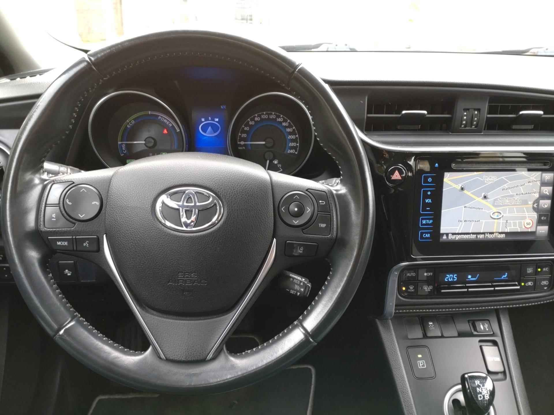 Toyota Auris 1.8 Hybrid Active Touring Sports|Navigatiesysteem|Lm-velgen|Rijstrooksensor|Pre-crash detectie - 15/15