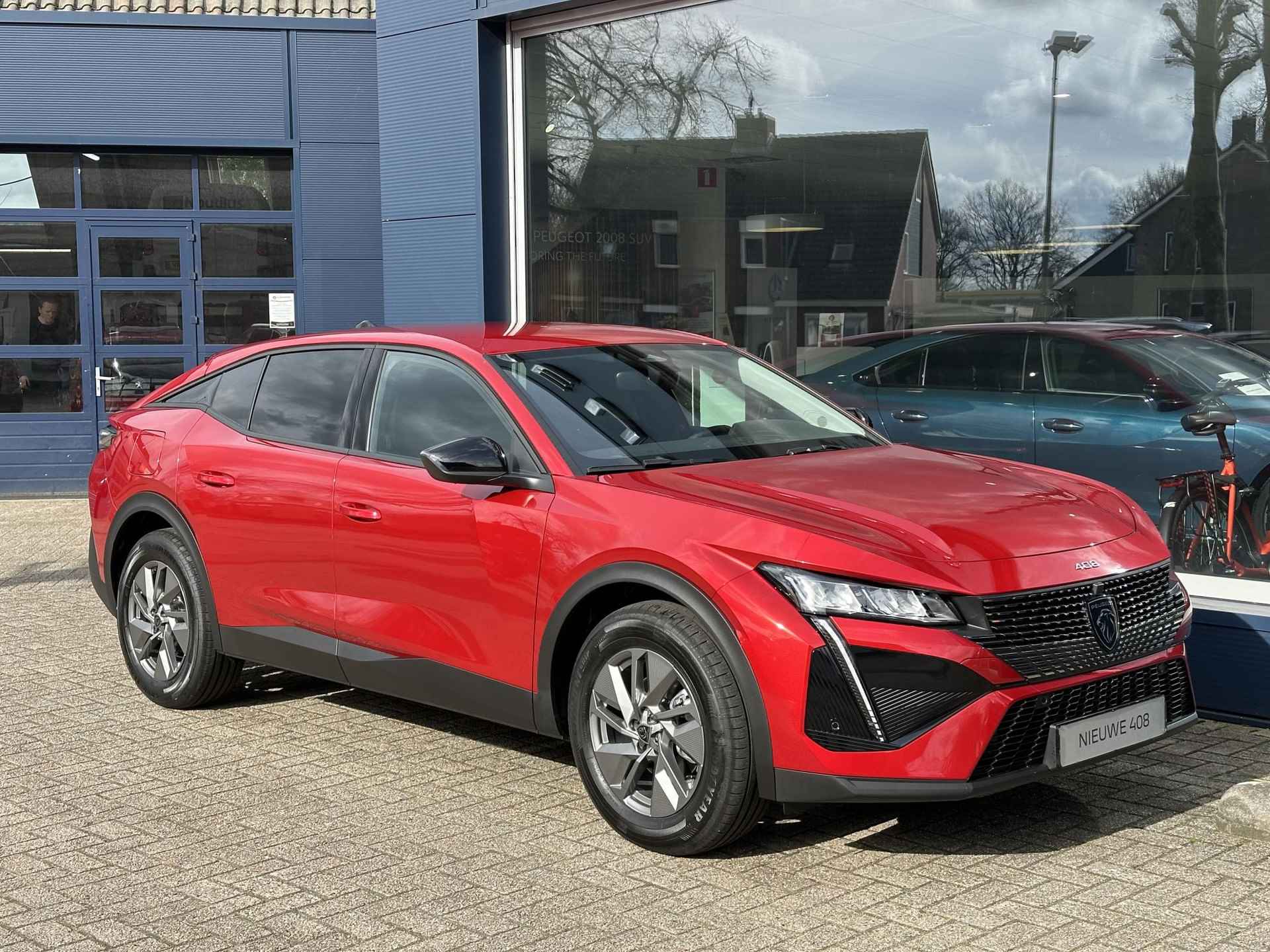 Peugeot 408 1.2 Turbo 130 PK Allure EAT8 Automaat | 2024 Auto | Ruim € 7500 DEMO Voordeel | Navigatie | LED Verlichting | Parkeercamera | Parkeersensoren | Lichtmetalen Velgen | Privacy Glass | Half Lederen Bekleding | Stoelverwarming | Keyless Start | - 8/53