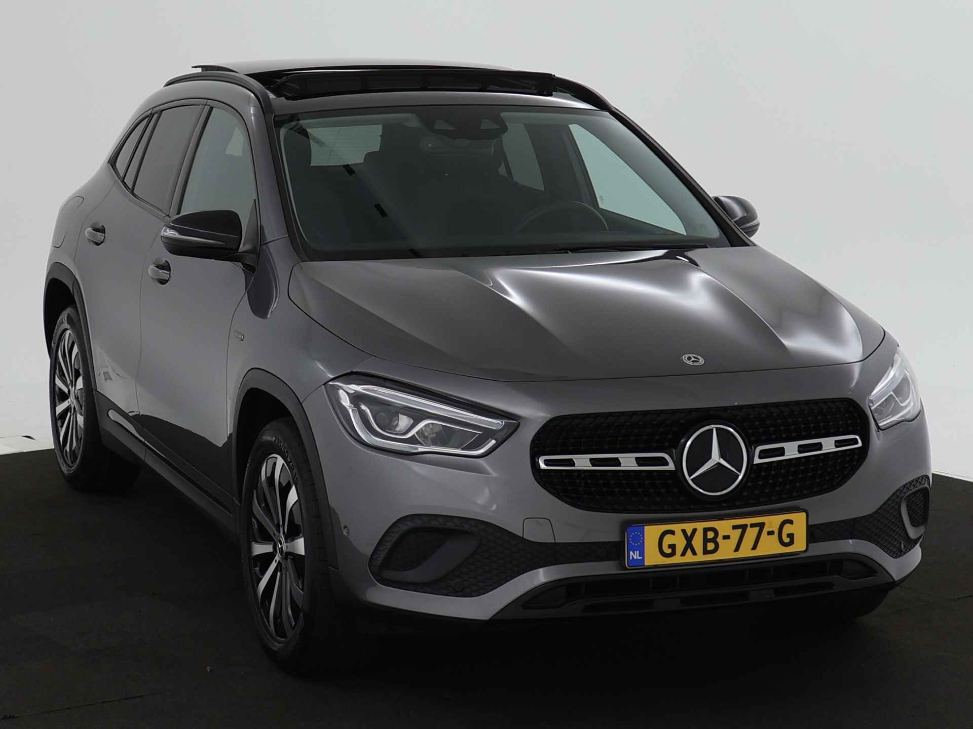 Mercedes-Benz GLA 250 e Plug-In Hybride | Trekhaak  | EASY PACK achterklep | Achteruitrijcamera | | Inclusief 24 maanden MB Certified garantie voor Europa. - 23/41