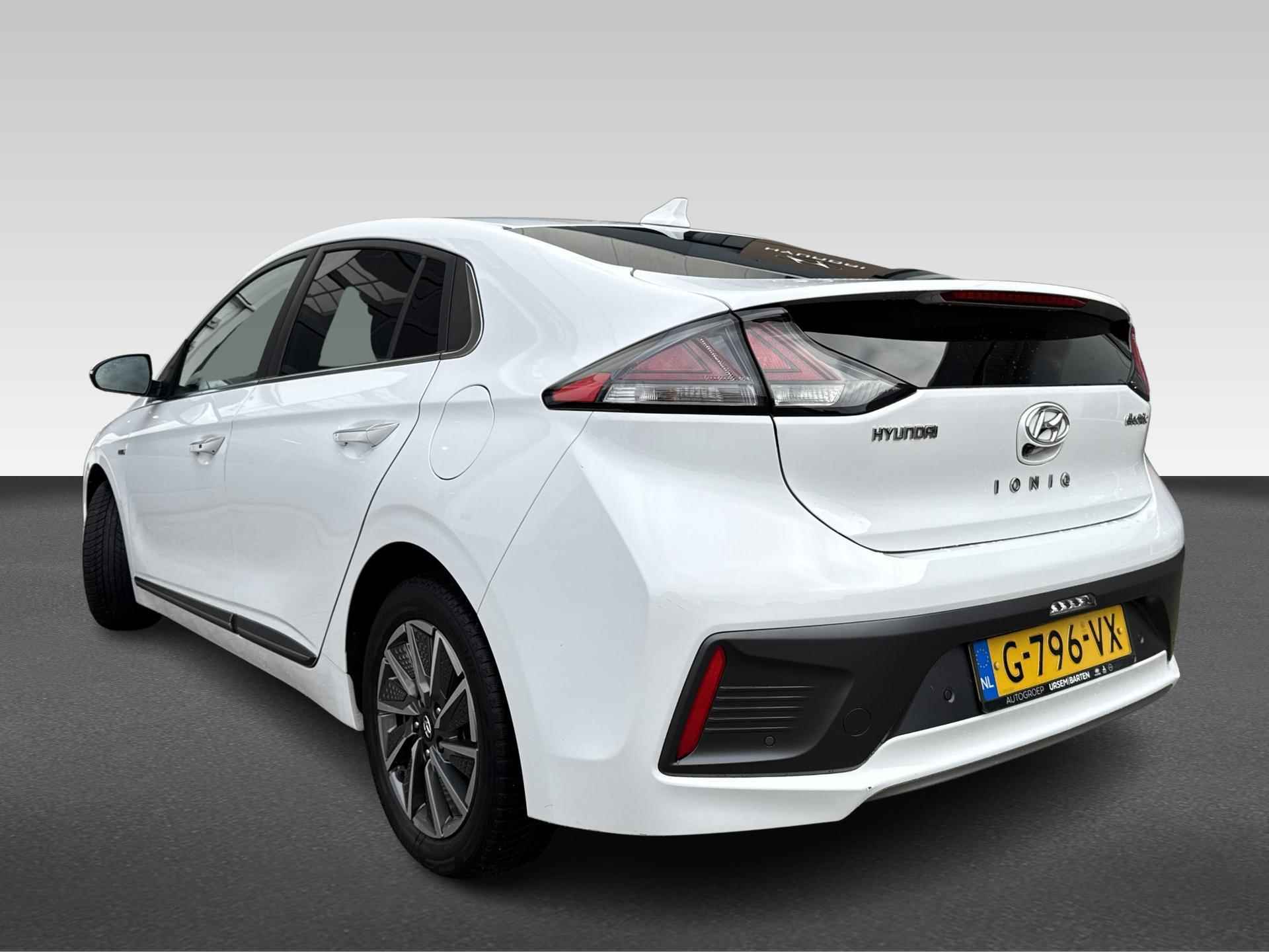 Hyundai IONIQ Premium EV 38 kWh - 3/22