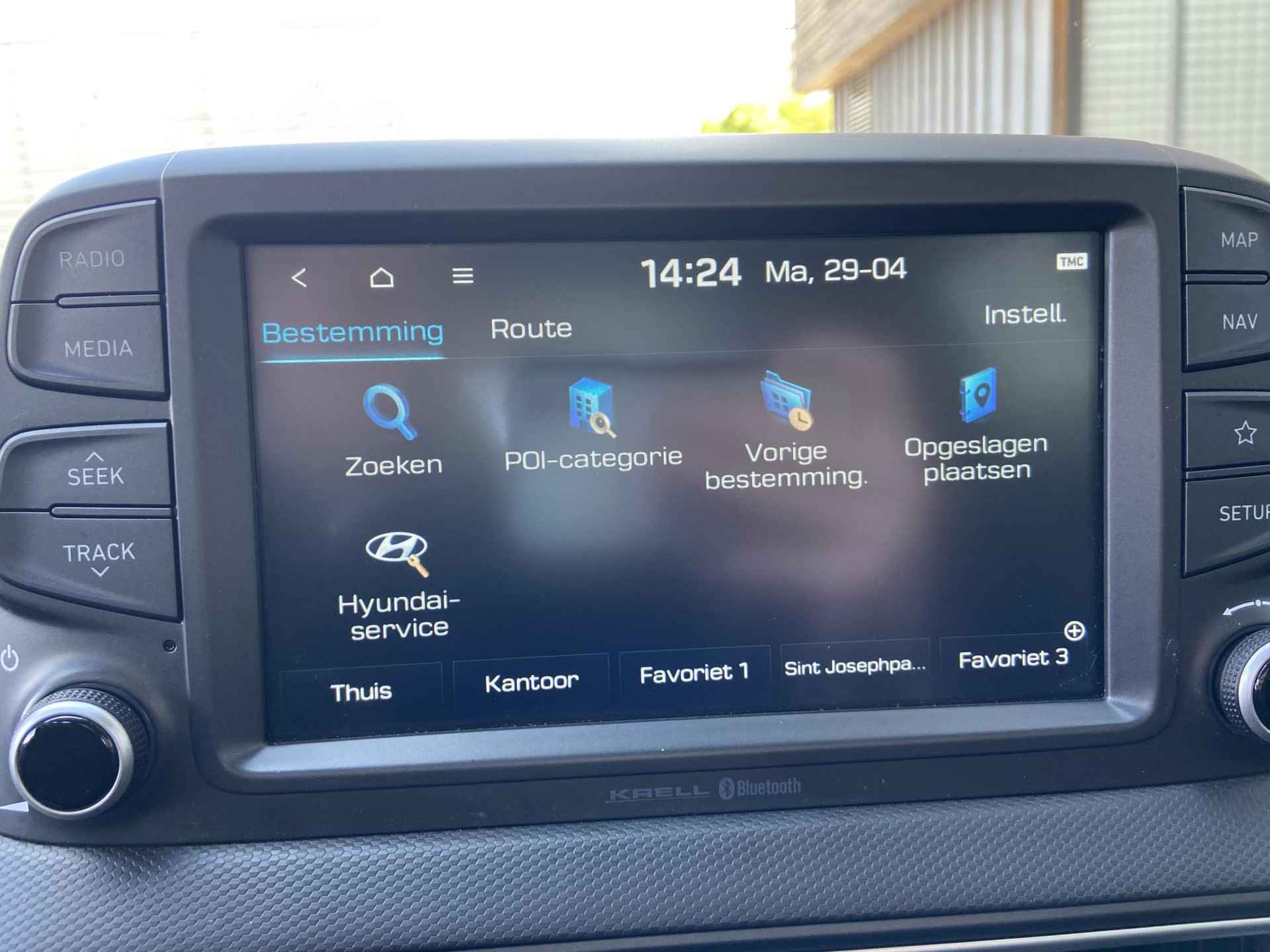 Hyundai Kona 1.0 T-GDI 120 PK Comfort | Apple & Android multimedia | Geïntegreerde navigatiesysteem | Camera + pdc | Trekhaak | - 36/44