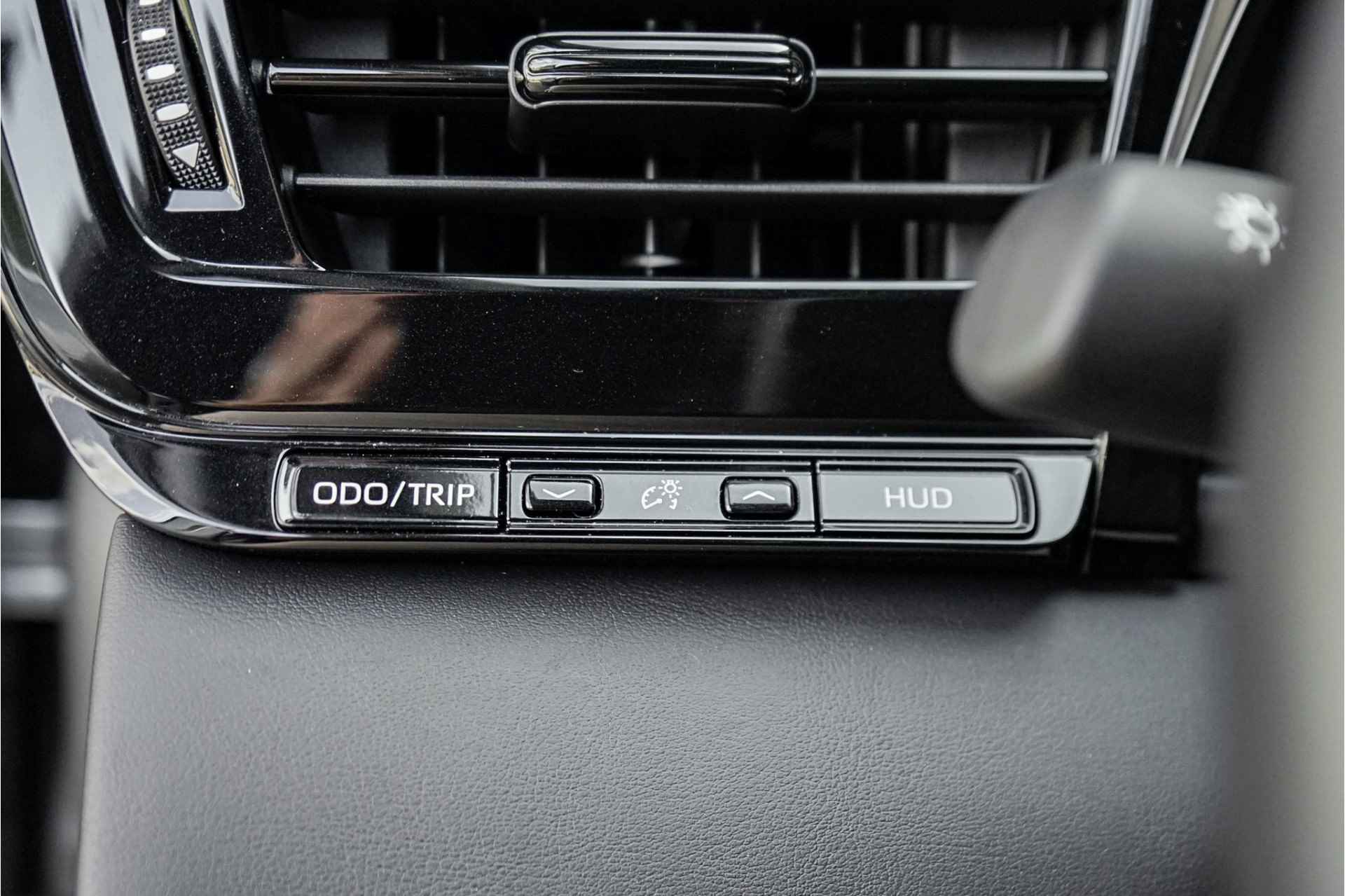 Toyota Mirai Prestige FCEV Stoelkoeling HUD PDC - 48/58