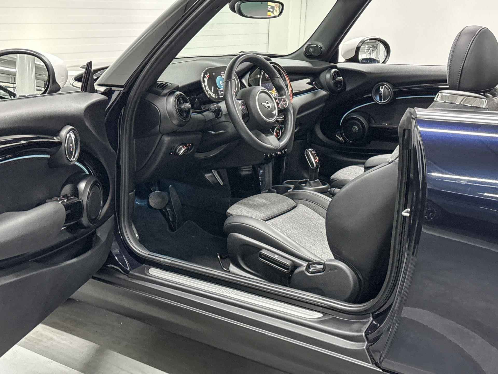 MINI Cabrio Cooper Apple Carplay | Achteruitrijcamera | Stoelverwarming - Vakantievoordeel 1000 - 10/22