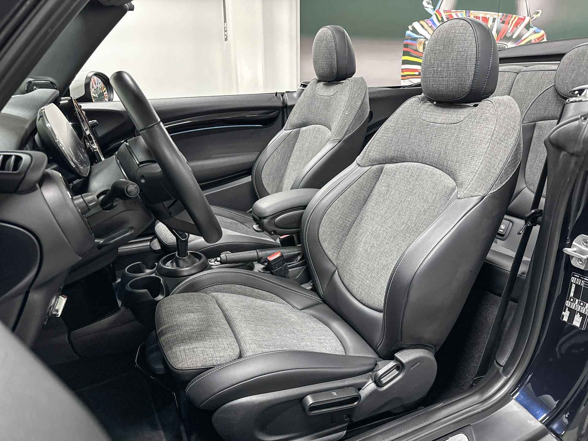 MINI Cabrio Cooper Apple Carplay | Achteruitrijcamera | Stoelverwarming - Vakantievoordeel 1000 - 11/22