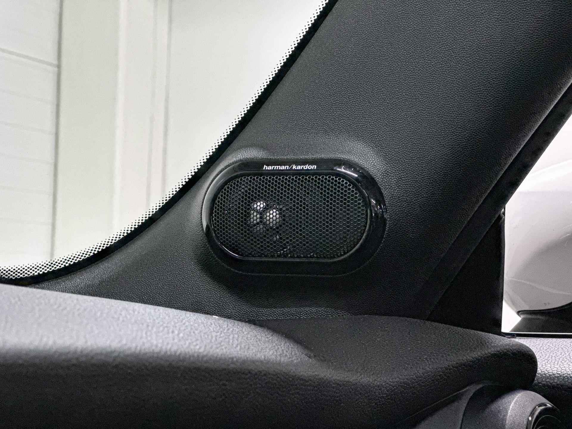 MINI Cabrio Cooper Apple Carplay | Achteruitrijcamera | Stoelverwarming - 17/22