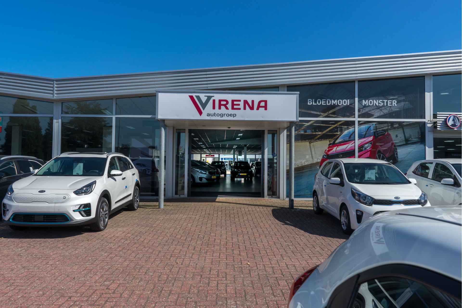 Kia Venga 1.6 CVVT DynamicPLusLine Automaat - Navigatie - Climate Control - Stoel-/Stuurverwarming - Keyless Entry-/Start - Fabrieksgarantie tot 01-2026 - 48/49