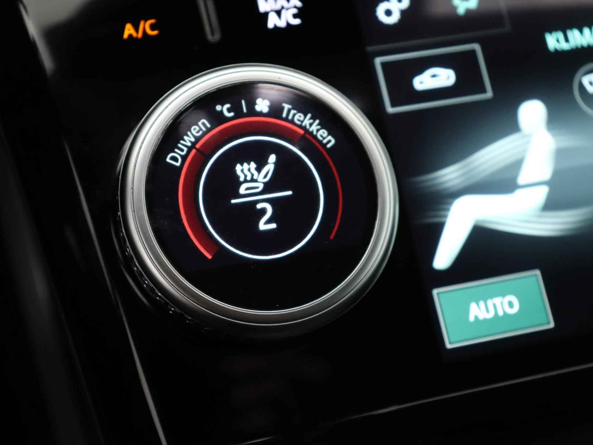 Jaguar I-PACE EV400 S 90 kWh | Leder | Navigatie | Virtual cockpit | LED | Stoelverwarming| Panoramadak | Meridian Sound | Parkeersensoren | Camera | Getint glas | Lichtmetalen velgen | - 21/41