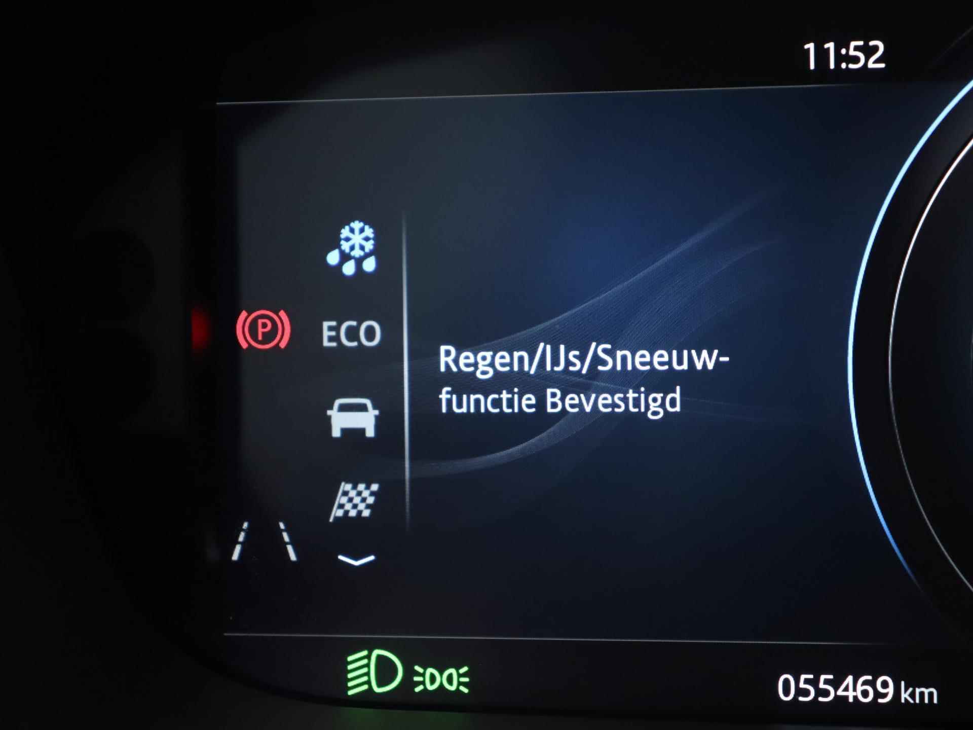 Jaguar I-PACE EV400 S 90 kWh | Leder | Navigatie | Virtual cockpit | LED | Stoelverwarming| Panoramadak | Meridian Sound | Parkeersensoren | Camera | Getint glas | Lichtmetalen velgen | - 22/41