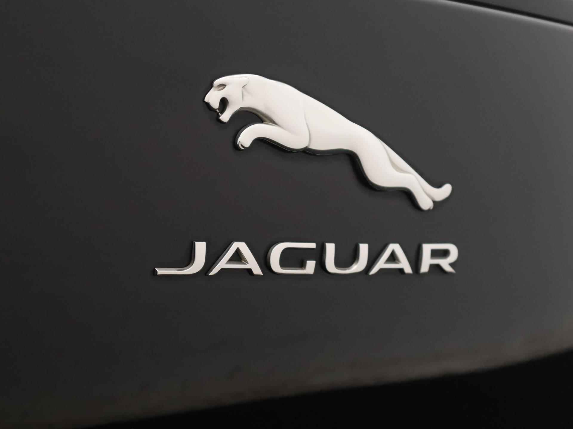 Jaguar I-PACE EV400 S 90 kWh | Leder | Navigatie | Virtual cockpit | LED | Stoelverwarming| Panoramadak | Meridian Sound | Parkeersensoren | Camera | Getint glas | Lichtmetalen velgen | - 35/41