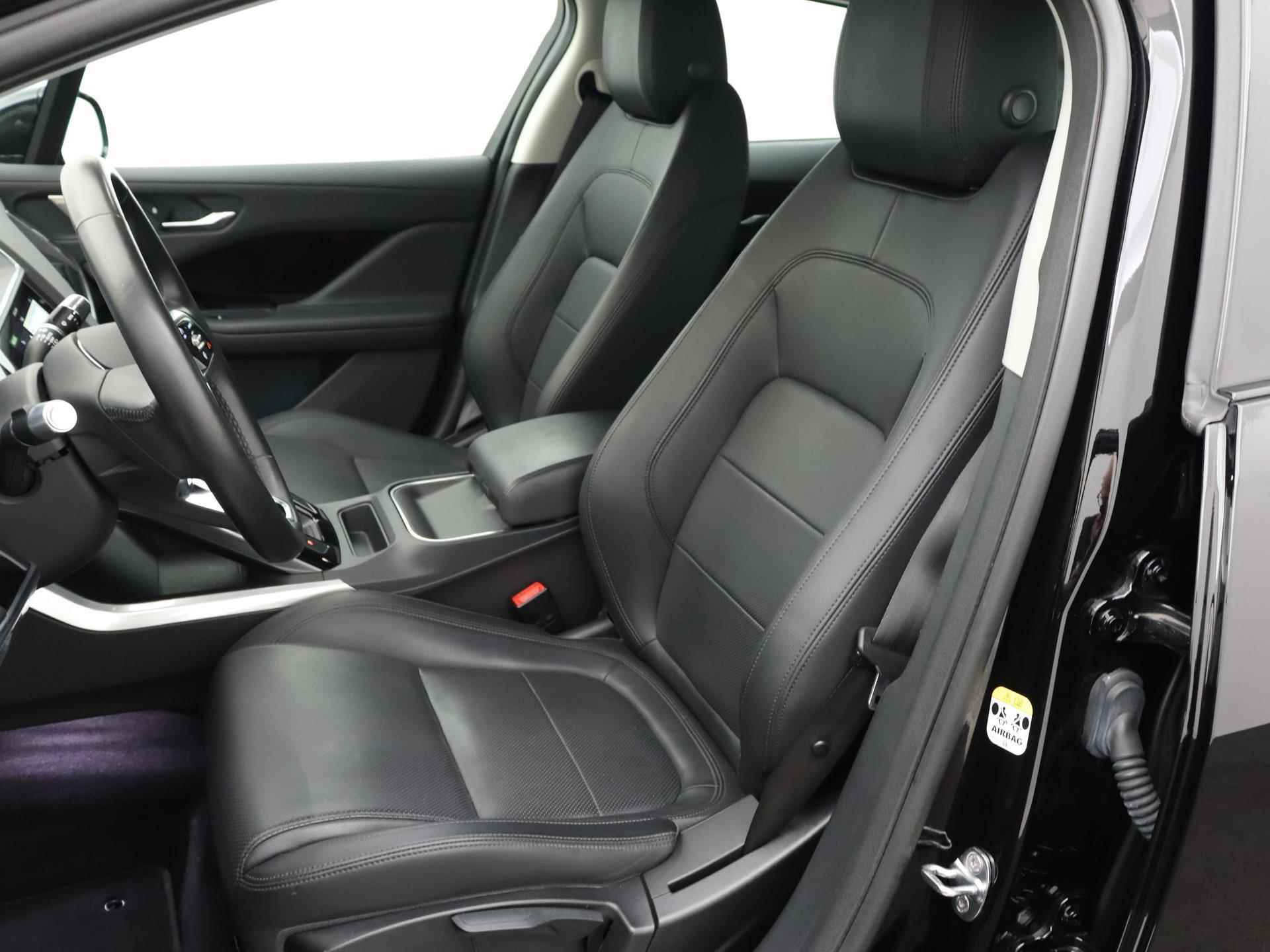 Jaguar I-PACE EV400 S 90 kWh | Leder | Navigatie | Virtual cockpit | LED | Stoelverwarming| Panoramadak | Meridian Sound | Parkeersensoren | Camera | Getint glas | Lichtmetalen velgen | - 10/41