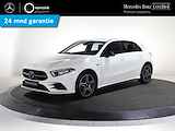 Mercedes-Benz A-klasse 250 e Business Solution AMG Limited | Night pakket | Sfeerverlichting | Stoelverwarming | Parkeerassistent | Apple carplay / Android auto | DAB+