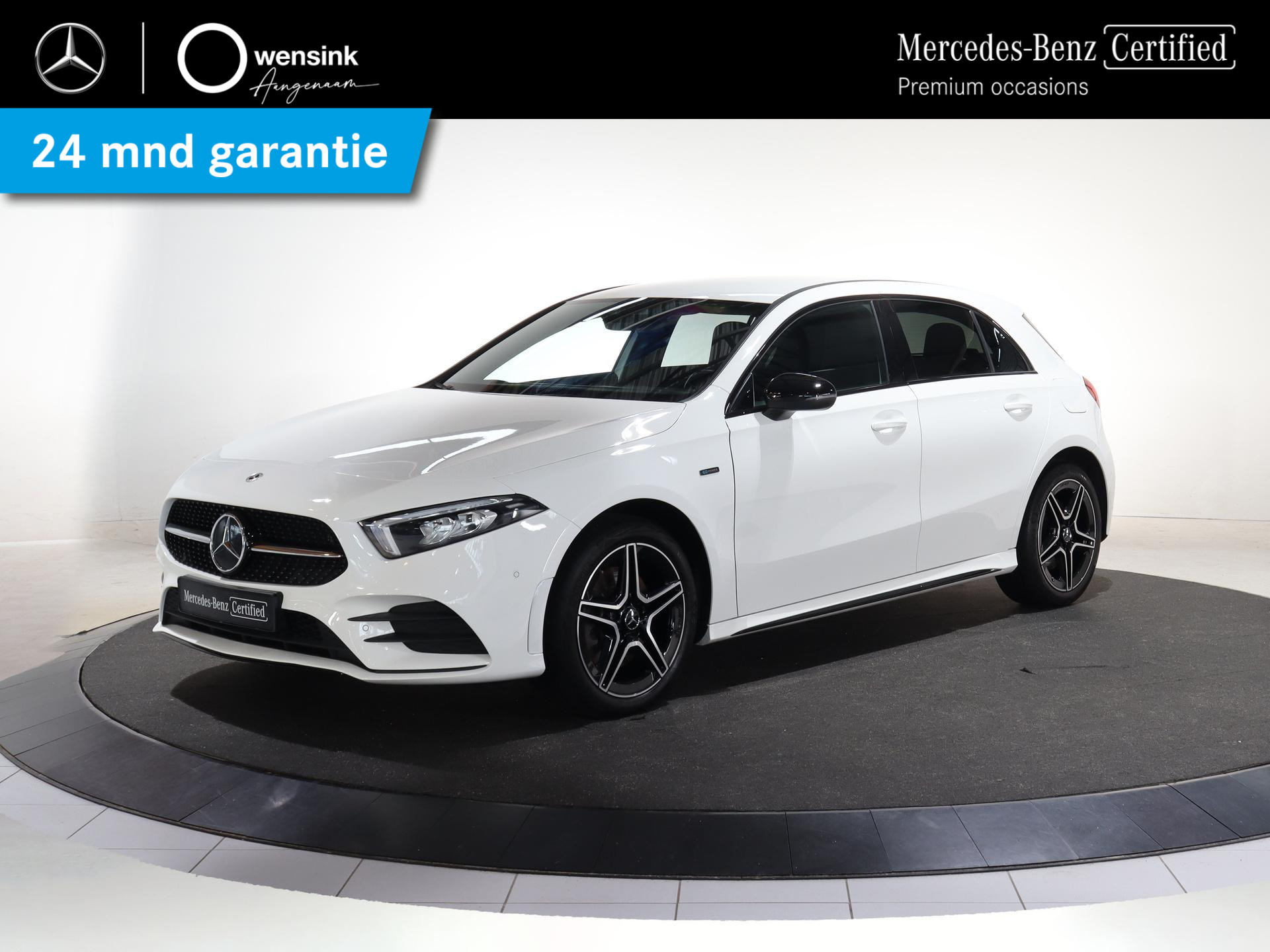 Mercedes-Benz A-klasse 250 e Business Solution AMG Limited | Night pakket | Sfeerverlichting | Stoelverwarming | Parkeerassistent | Apple carplay / Android auto | DAB+