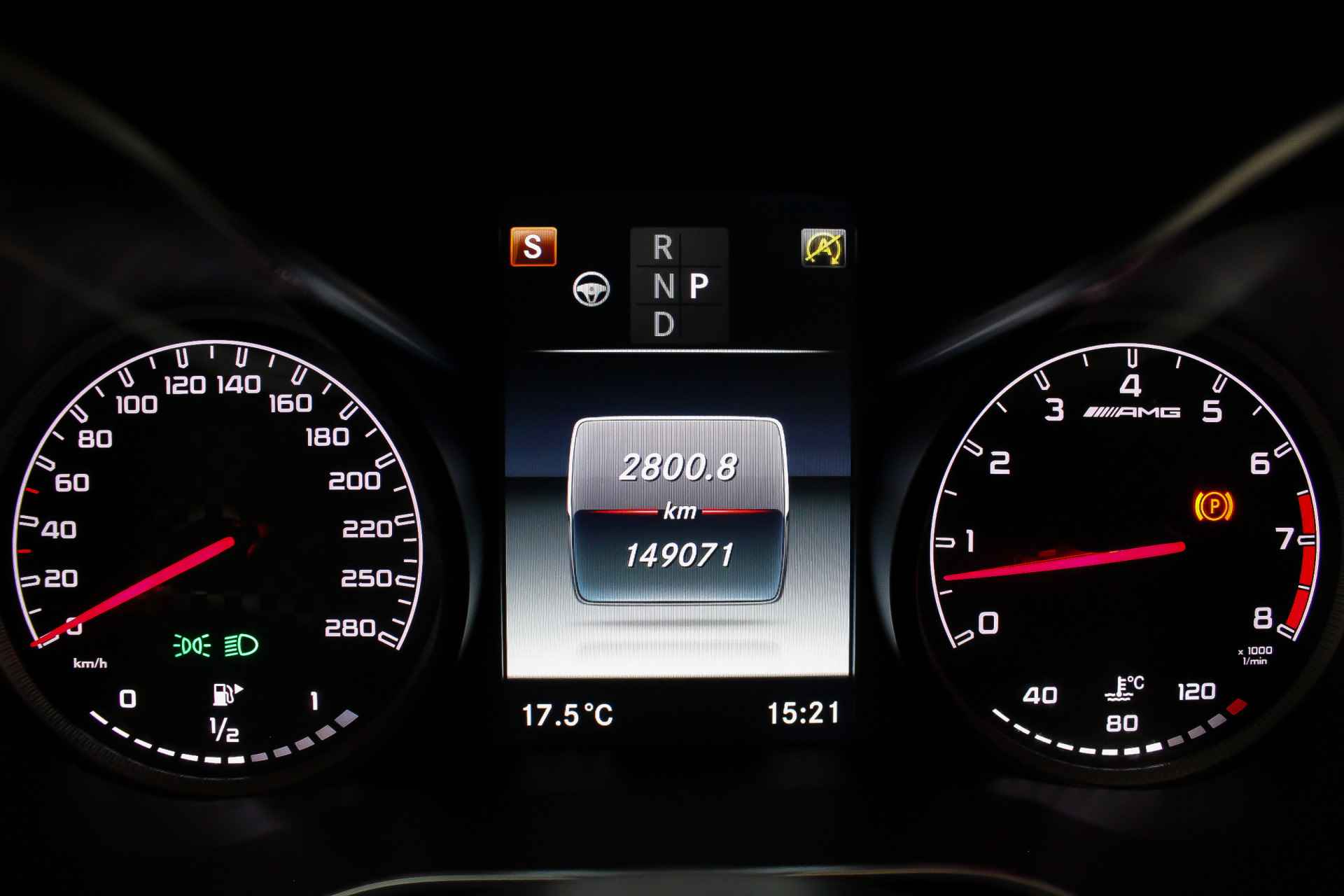 Mercedes-Benz GLC AMG 43 4MATIC 368pk |BTW|Burmester|panoramadak|carbon|head-up|sidebars| - 12/41