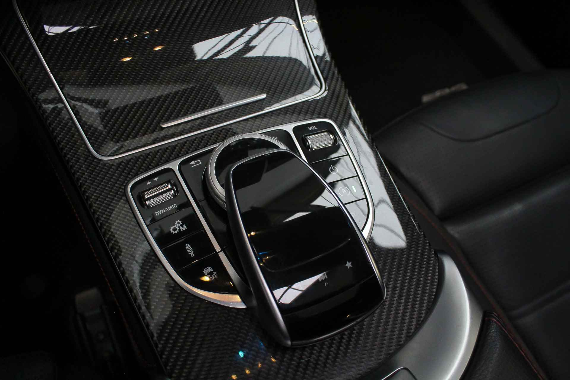 Mercedes-Benz GLC AMG 43 4MATIC 368pk |BTW|Burmester|panoramadak|carbon|head-up|sidebars| - 14/41