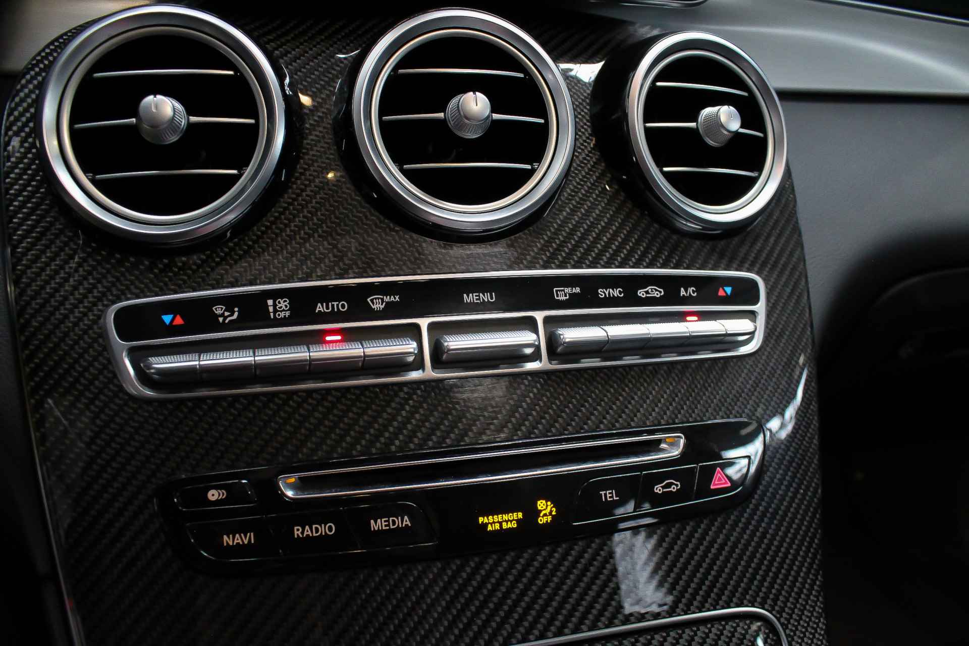 Mercedes-Benz GLC AMG 43 4MATIC 368pk |BTW|Burmester|panoramadak|carbon|head-up|sidebars| - 16/41