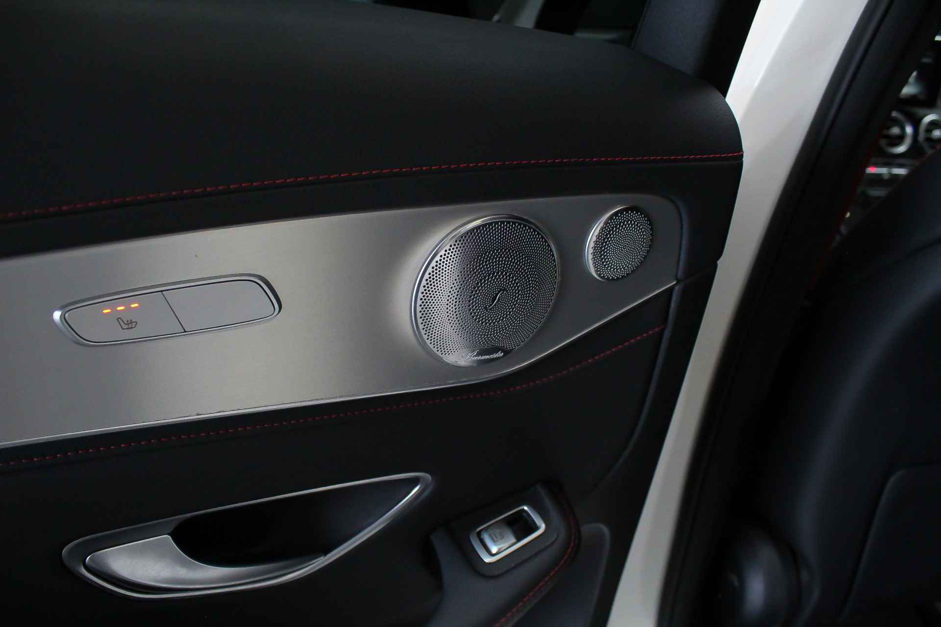 Mercedes-Benz GLC AMG 43 4MATIC 368pk |BTW|Burmester|panoramadak|carbon|head-up|sidebars| - 41/41