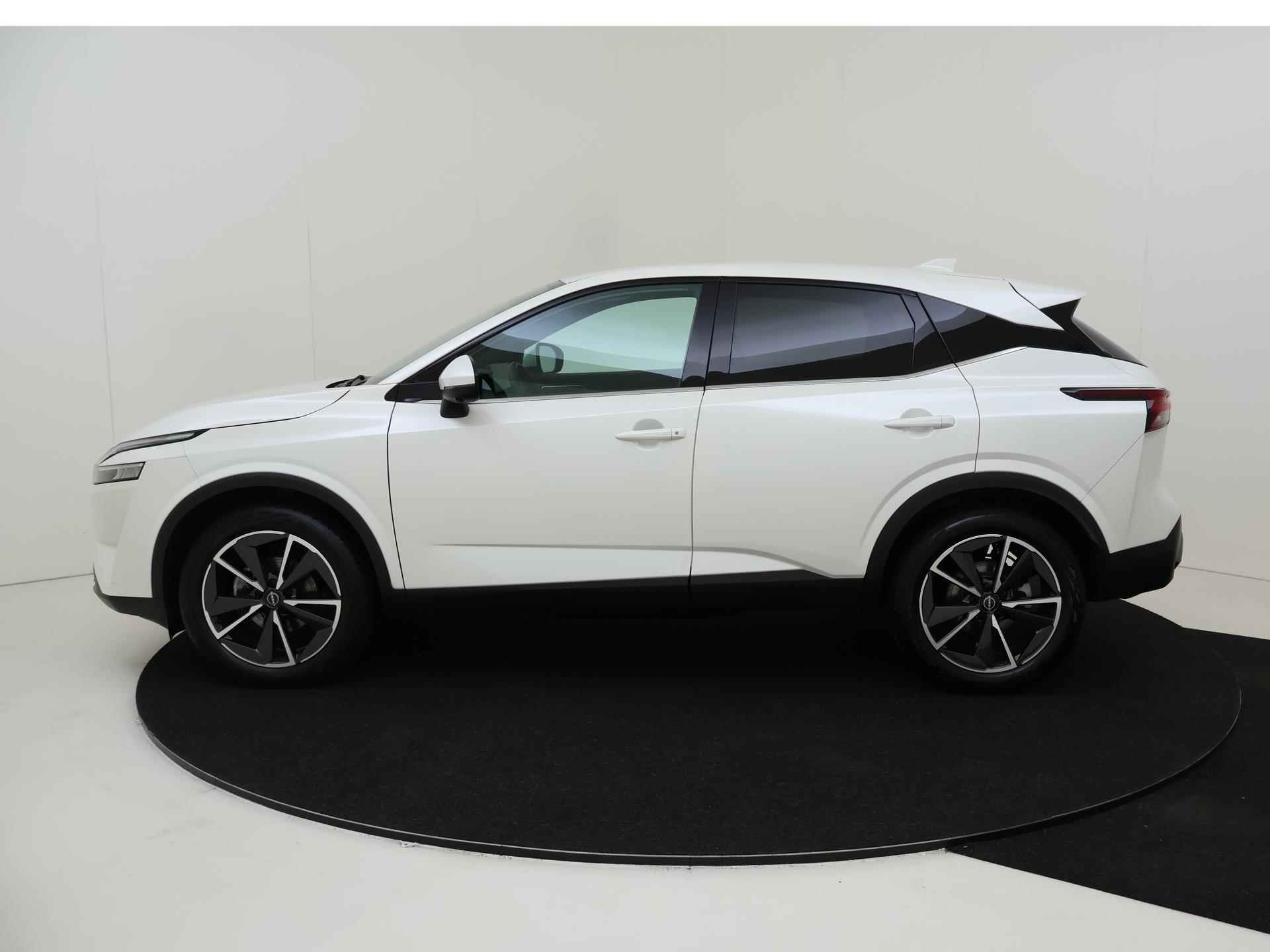 Nissan Qashqai 1.3 MHEV Tekna | Navigatie en Apple Caplay | Camera's rondom | Stoel, stuur, voorruitverwarming - 2/27
