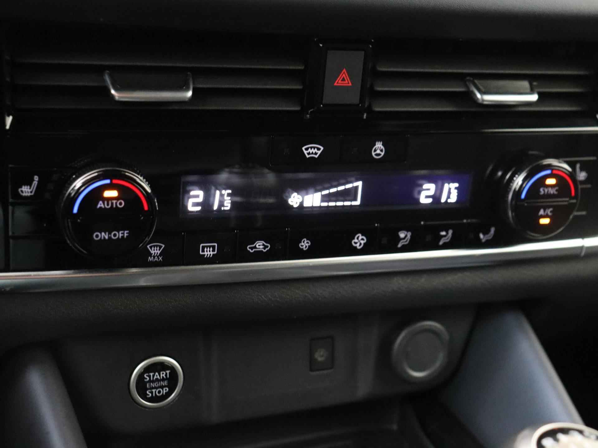 Nissan Qashqai 1.3 MHEV Tekna | Navigatie en Apple Caplay | Camera's rondom | Stoel, stuur, voorruitverwarming - 17/27