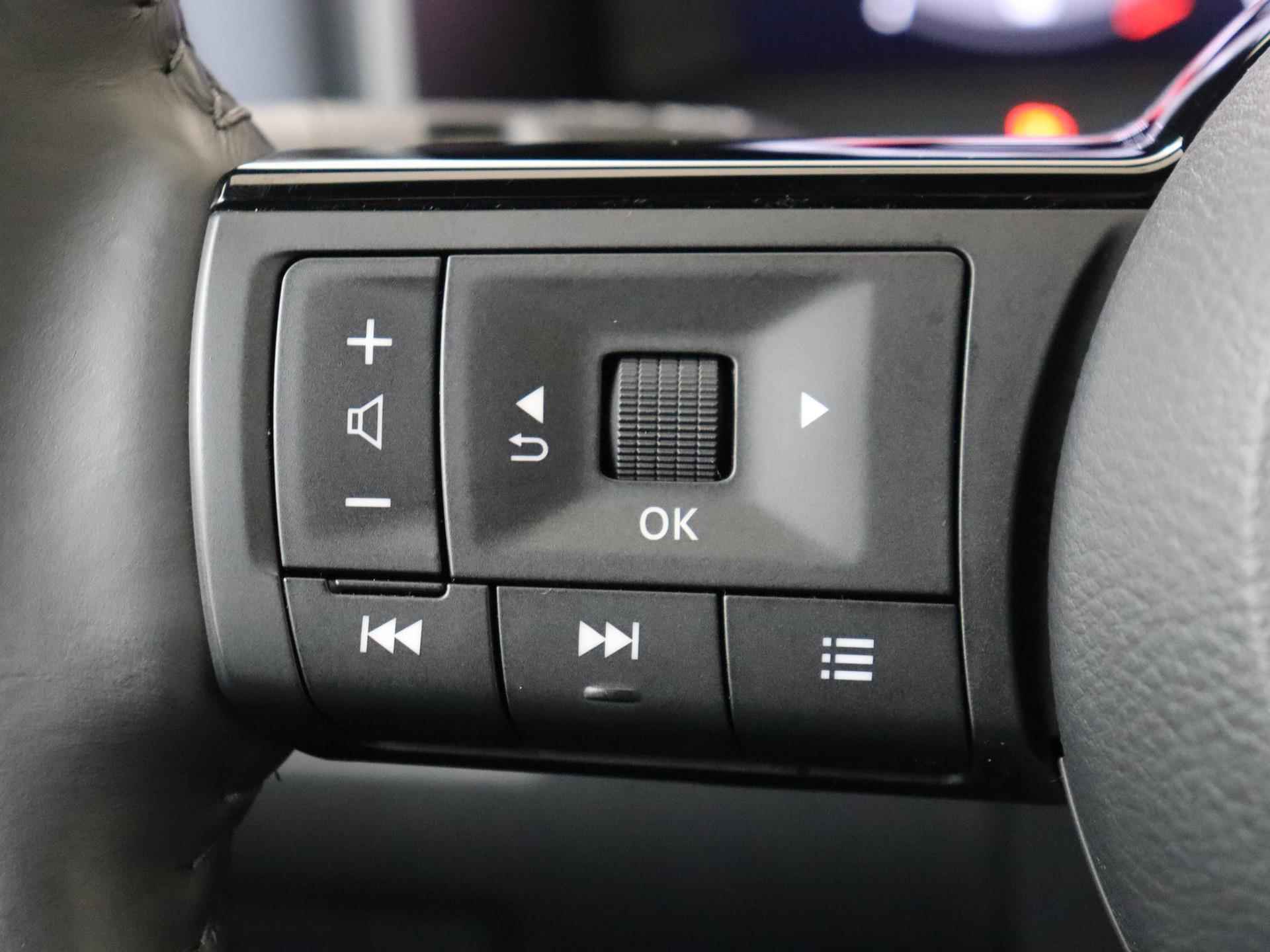 Nissan Qashqai 1.3 MHEV Tekna | Navigatie en Apple Caplay | Camera's rondom | Stoel, stuur, voorruitverwarming - 19/27