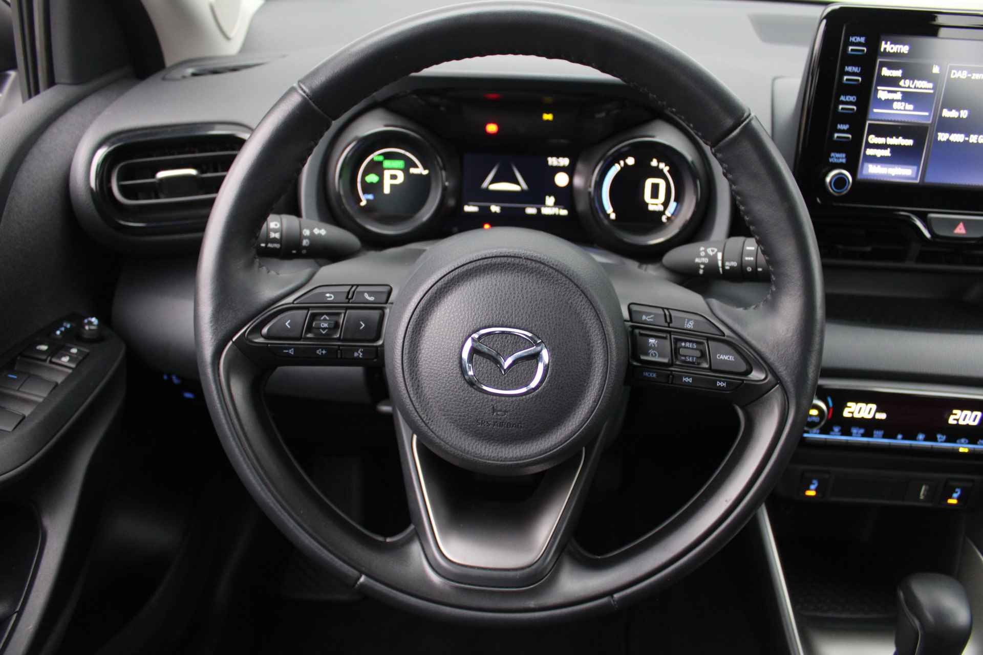 Mazda 2 Hybrid 1.5 Agile met Comfort Pakket | 15" LM | Airco | Apple car play | Android auto | - 11/34