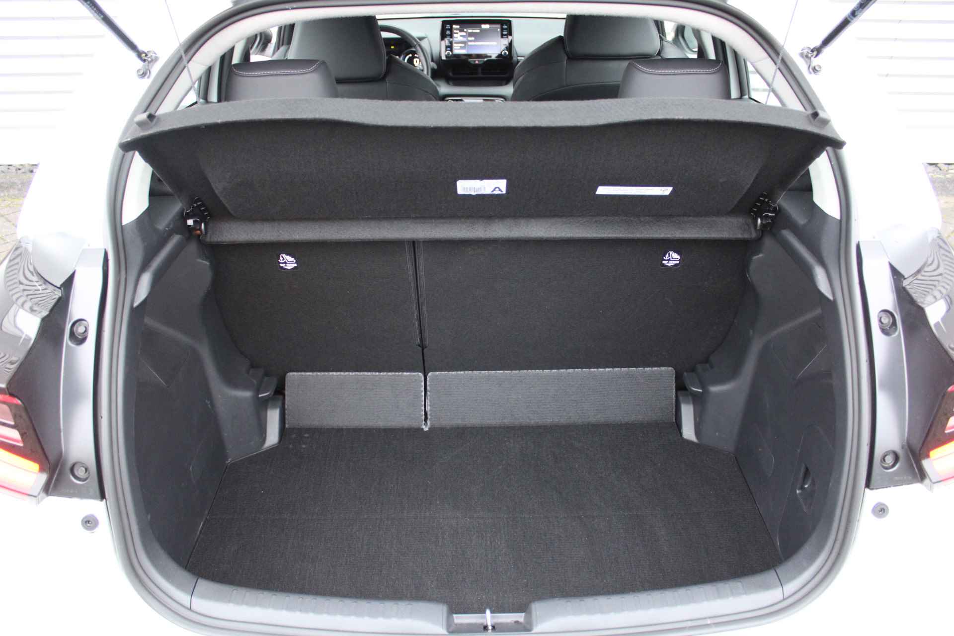 Mazda 2 Hybrid 1.5 Agile met Comfort Pakket | 15" LM | Airco | Apple car play | Android auto | - 32/34