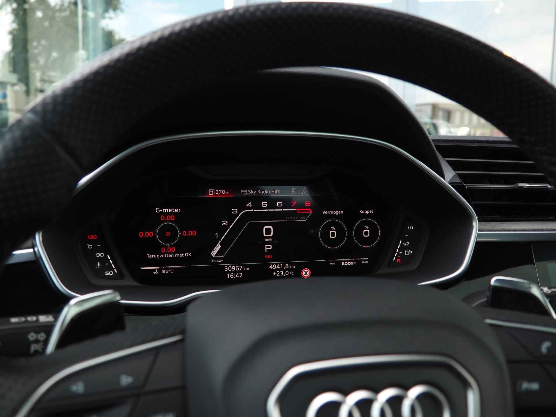 Audi RS Q3 Sportback / RS Stoelen / Sonos / Pano / 360 / Adaptive / Keyless / Ambient / Carbon / Blind spot - 12/58