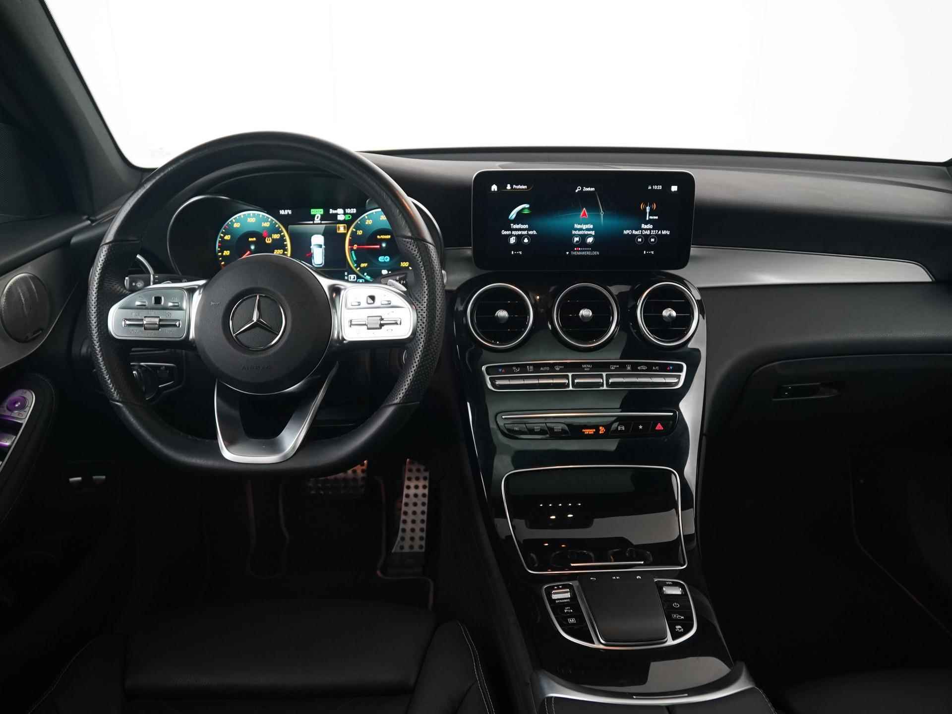 Mercedes-Benz GLC-klasse 300e 4MATIC AMG | Panoramadak | Leder | Burmester | Digital Cockpit | Zondag Open! - 5/49