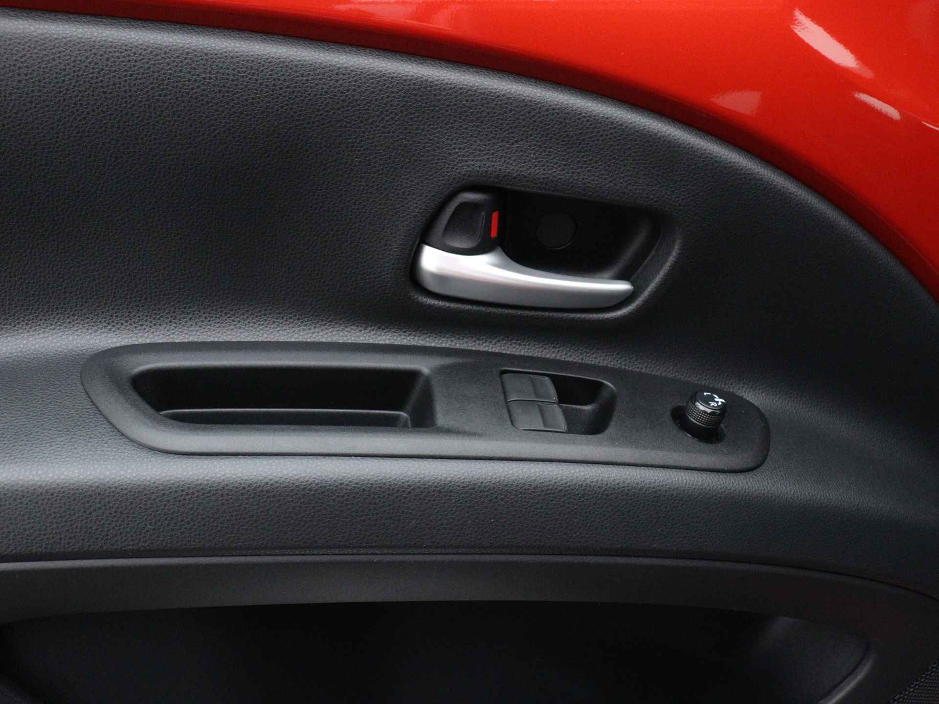 Toyota Aygo X 1.0 Envy +Limited | Navigatie | Camera | LM Velgen | - 32/42