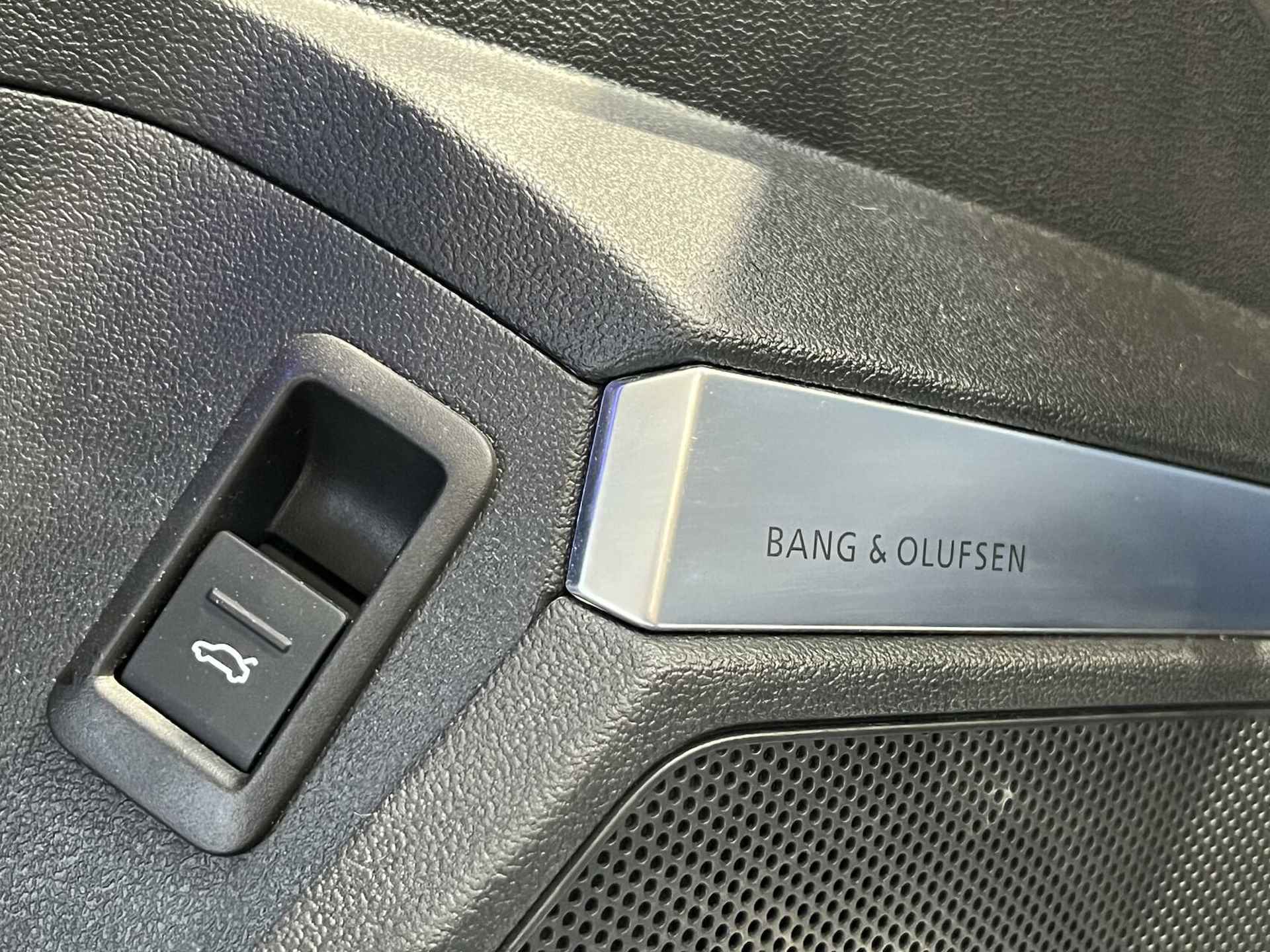 Audi S3 2.0 TFSI Quattro|PANO|BANG&OLUFSEN|ACC|SFEERV.|19'' - 24/42