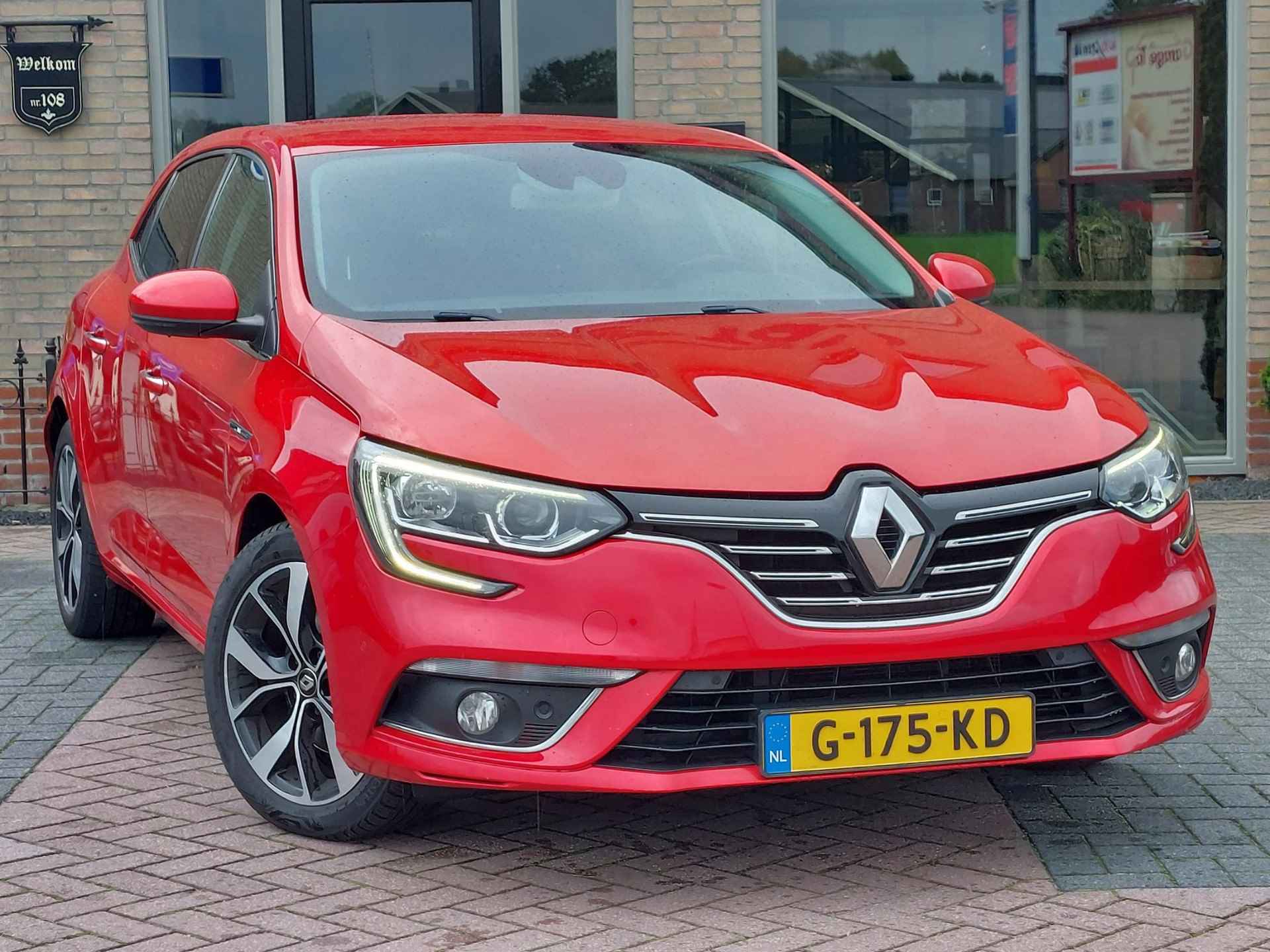 Renault Mégane 1.3 TCe Bose Edition | Camera | Leder | Navi | Stoelverwarming - 3/42