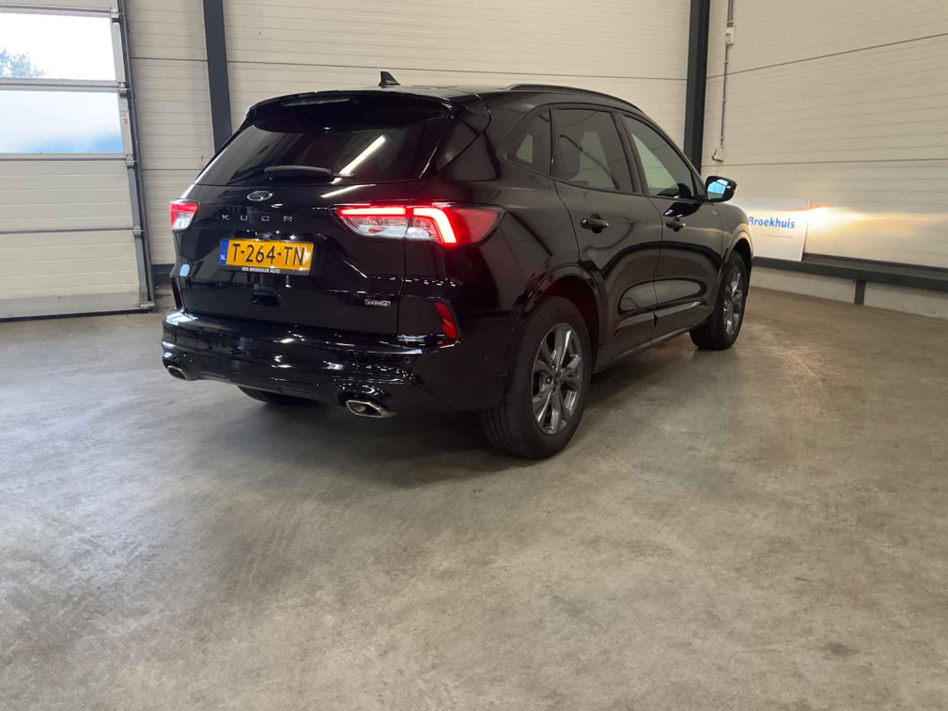 Ford Kuga 2.5 PHEV ST-Line | NAV | Adap. Cruise C . | Winter Pack | LED | 360 CAM | Trekh. VOORBEREIDING | - 4/8