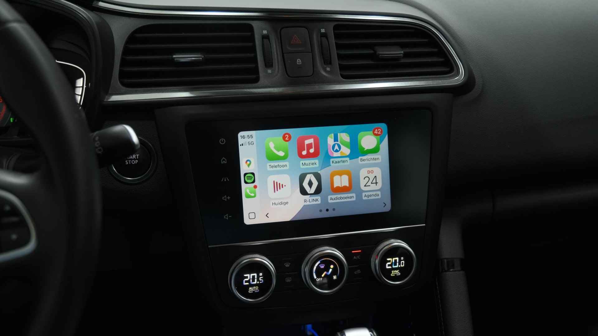 Renault Kadjar TCe 160 EDC Limited | Trekhaak | Navigatie | Apple Carplay | Parkeersensoren - 4/76