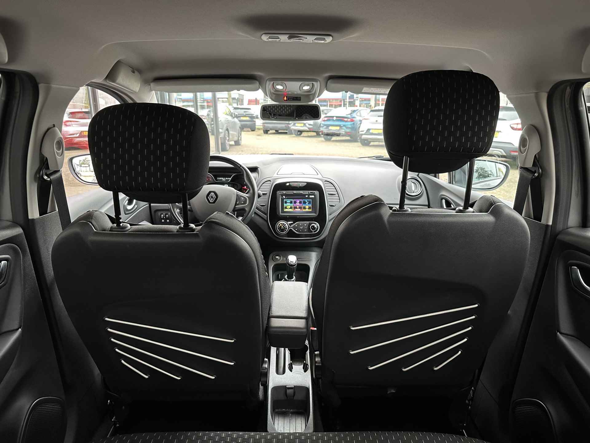 Renault Captur fase2 Intens Tce 90 | camera | Apple Carplay / Android auto | tijdelijk gratis Top Afleverpakket twv Eur 695 - 16/40