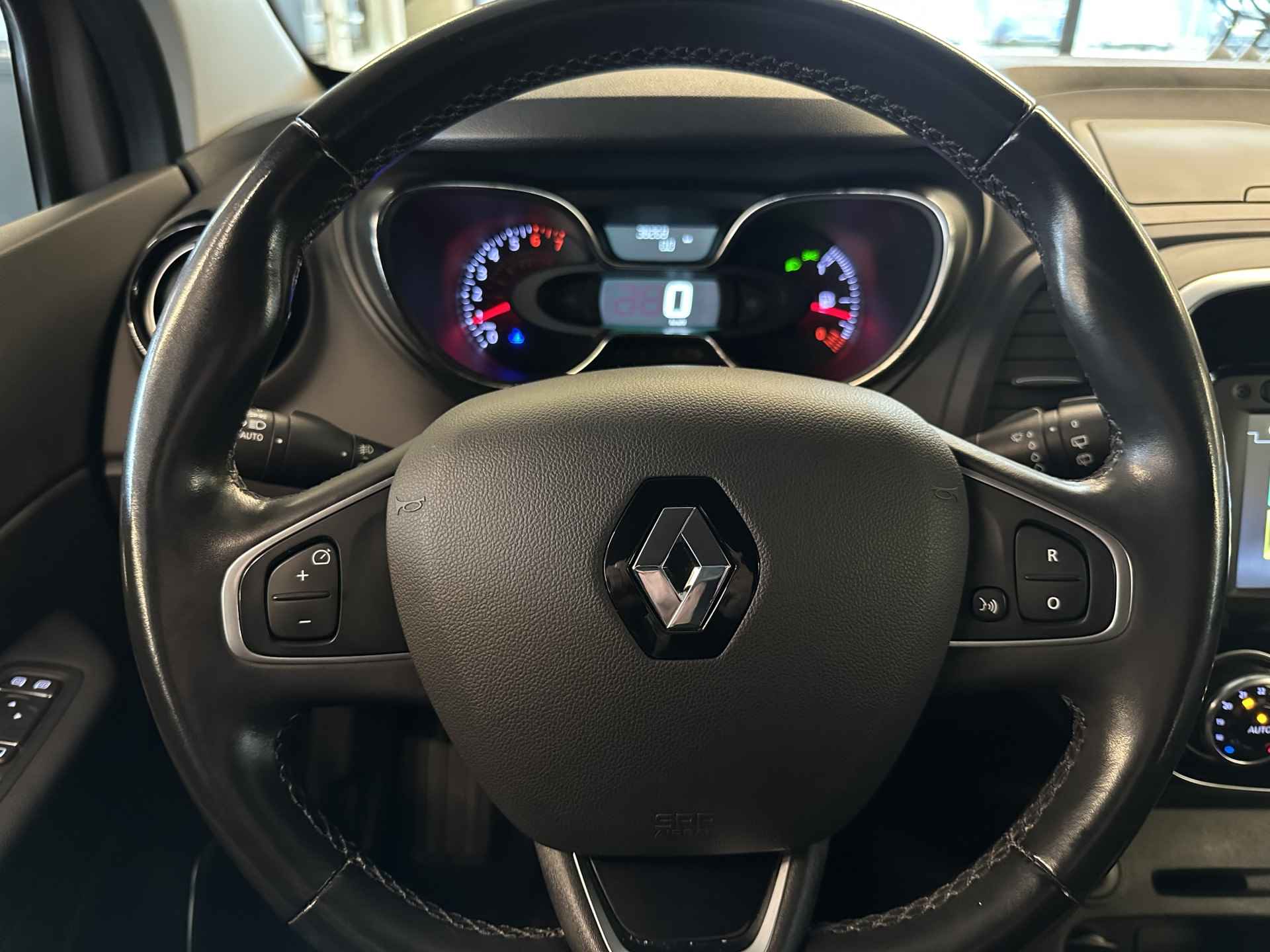 Renault Captur fase2 Intens Tce 90 | camera | Apple Carplay / Android auto | tijdelijk gratis Top Afleverpakket twv Eur 695 - 20/40