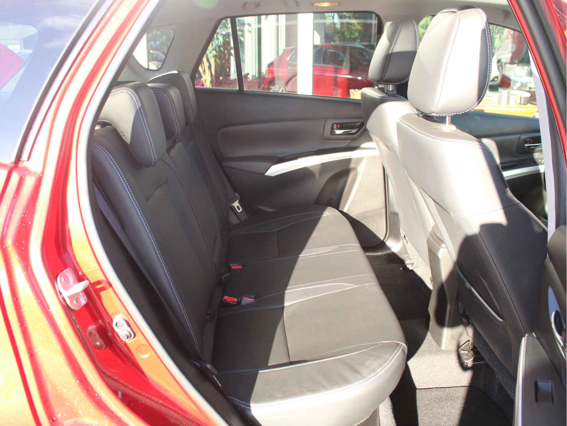 Suzuki S-Cross 1.4 Boosterjet High Executive Afneembare Trekhaak, Panoramadak, Lederen Bekleding, Adaptieve Cruise en Climate Control - 9/23