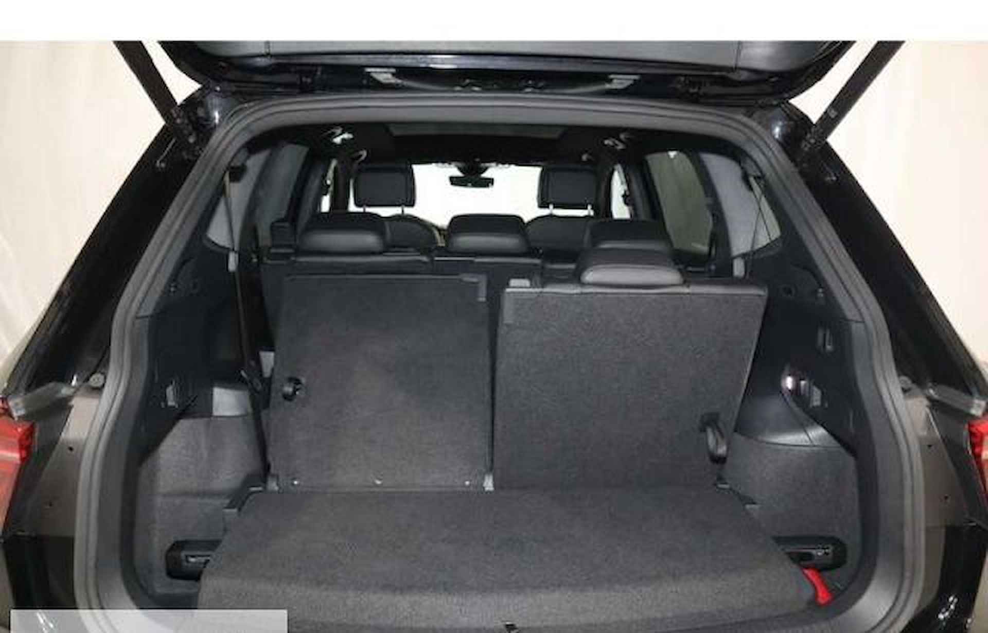 Volkswagen Tiguan Allspace 2.0 TDI 4M 200 PK R-Line 7p. Black Style 20 Inch ACC Panoramadak Head-Up Display Camera - 7/14