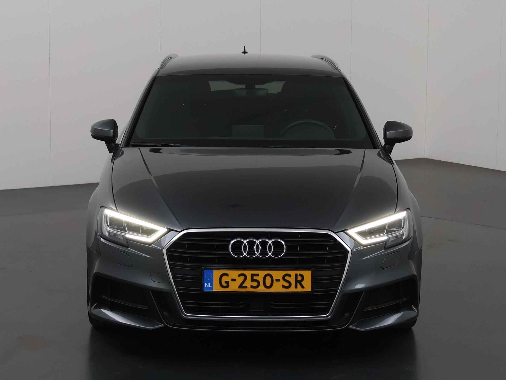 Audi A3 Sportback 35 TFSI CoD Advance Sport | Digitaal Dashboard | Stoelverwarming | Airco | Bluetooth - 4/45