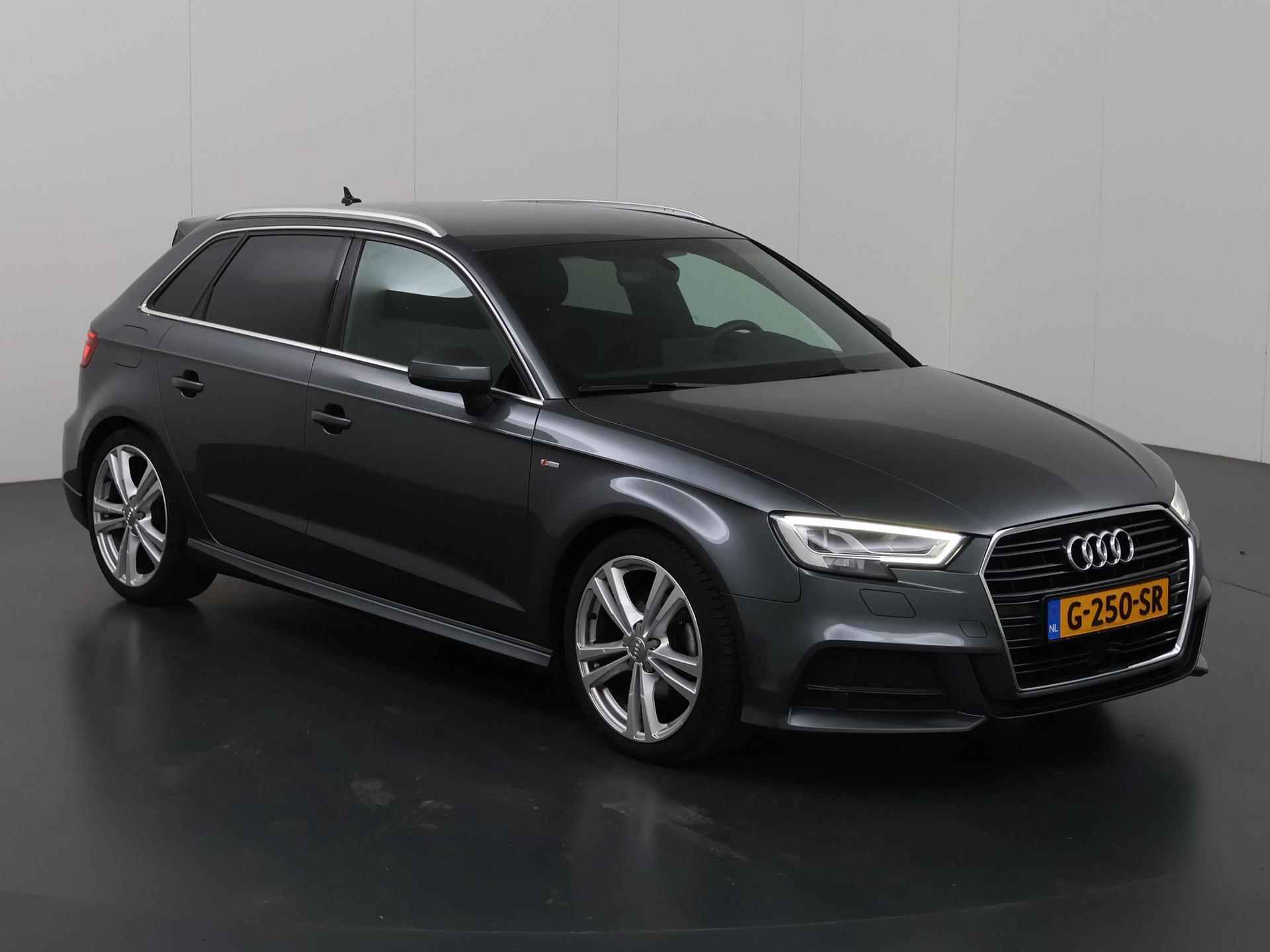 Audi A3 Sportback 35 TFSI CoD Advance Sport | Digitaal Dashboard | Stoelverwarming | Airco | Bluetooth - 24/45