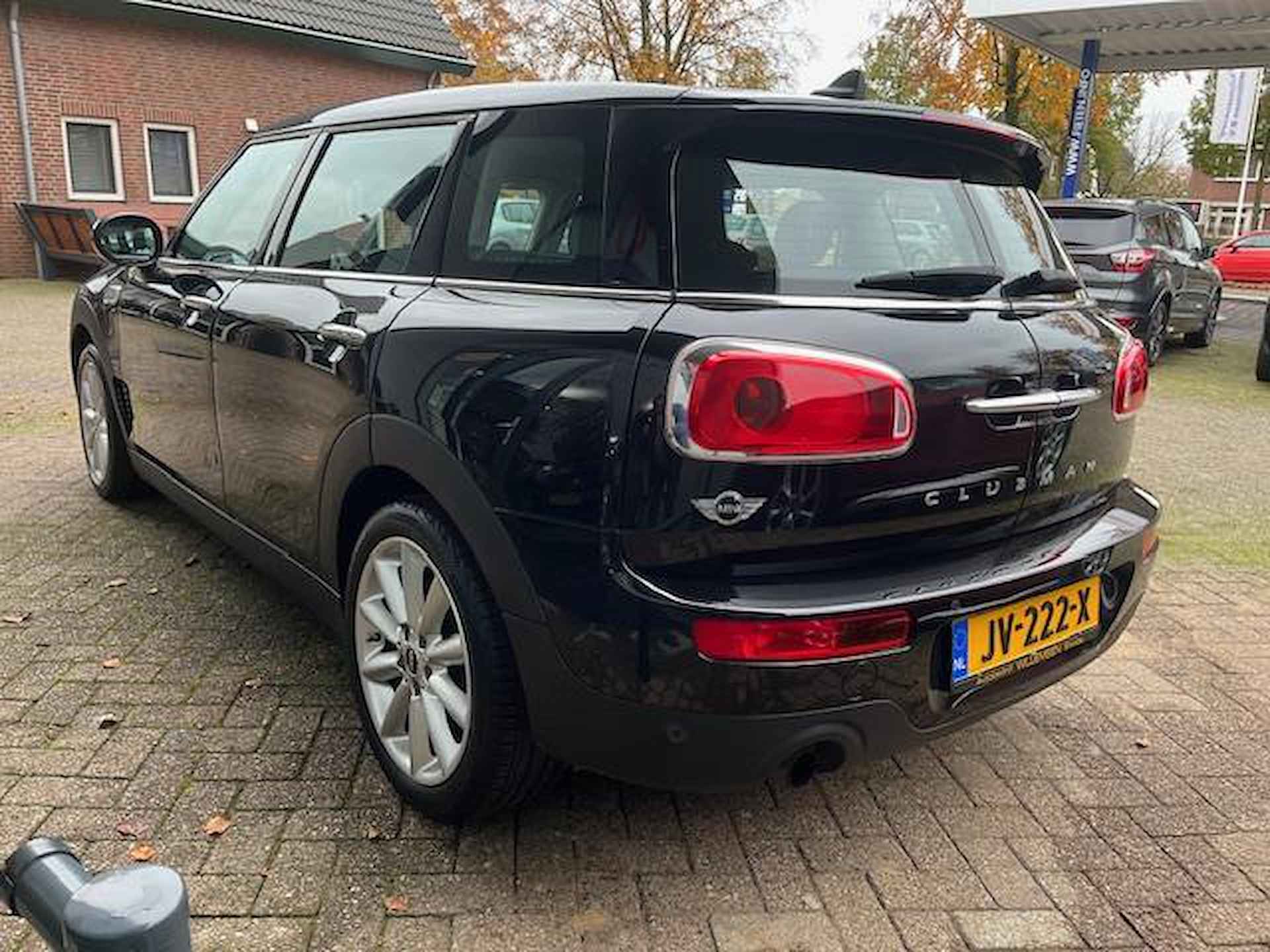 Mini Mini Clubman 1.5 One Salt Business - 8/24