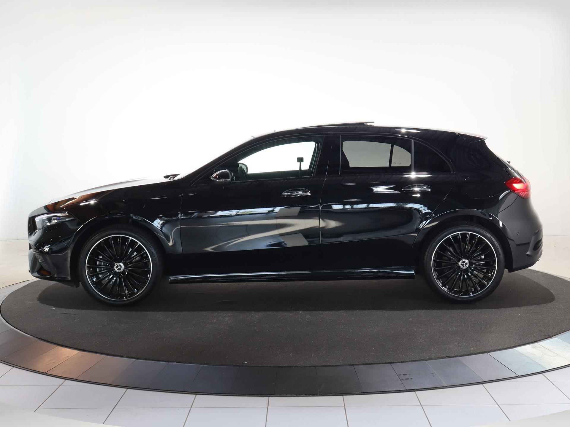 Mercedes-Benz A-klasse 250 e AMG Line | Nieuwprijs € 56.601 | Premium pakket | Panoramadak | 19-Inch | Stoelverwarming | Sfeerverlichting | Nightpakket - 6/31