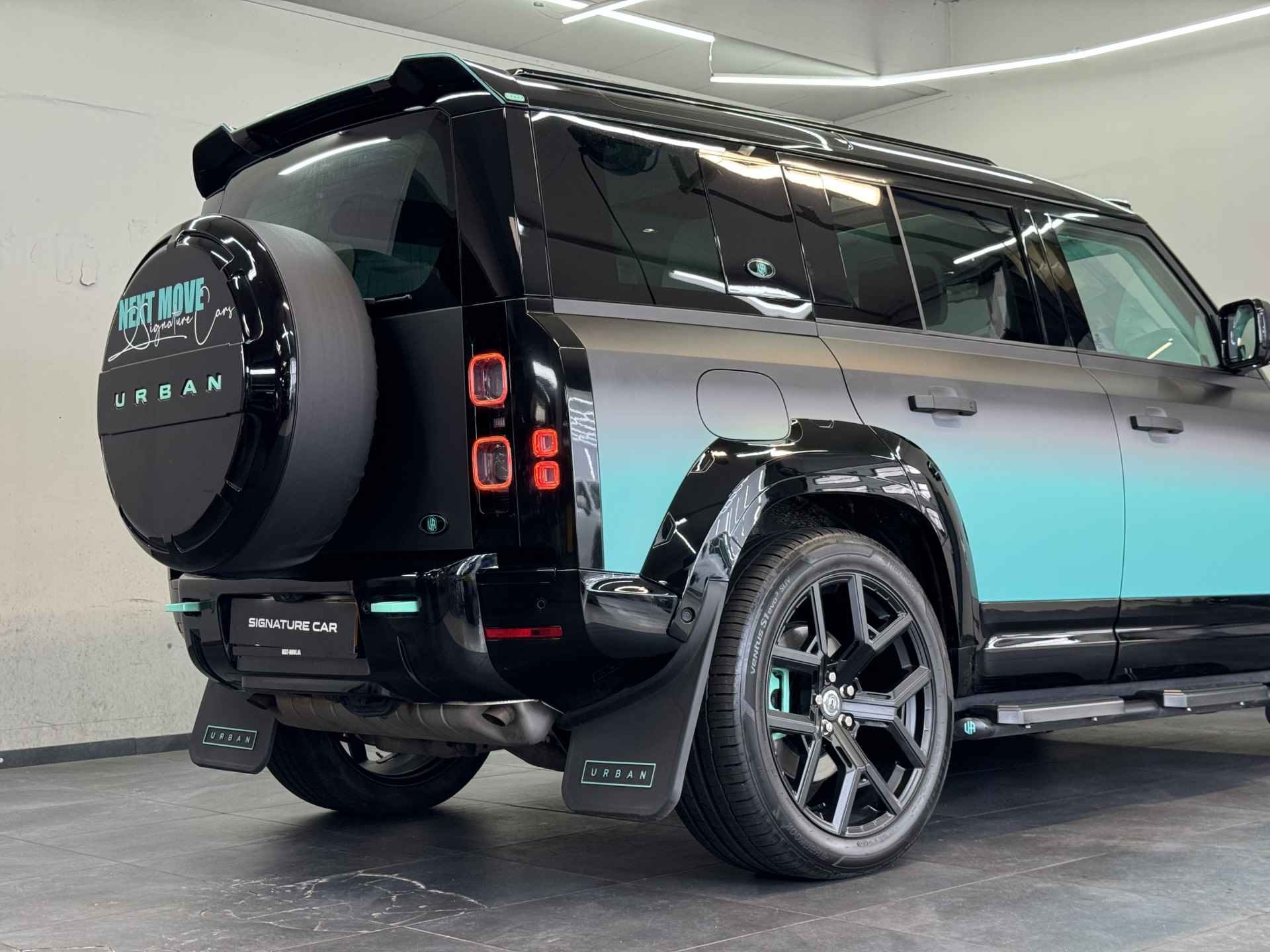 Land Rover Defender 2.0 P400e 110 X✅Customized Signature Car✅UNIEK✅Custom Interieur✅Stoelventilatie✅URBAN✅Meridian✅Panoramadak✅ - 23/108